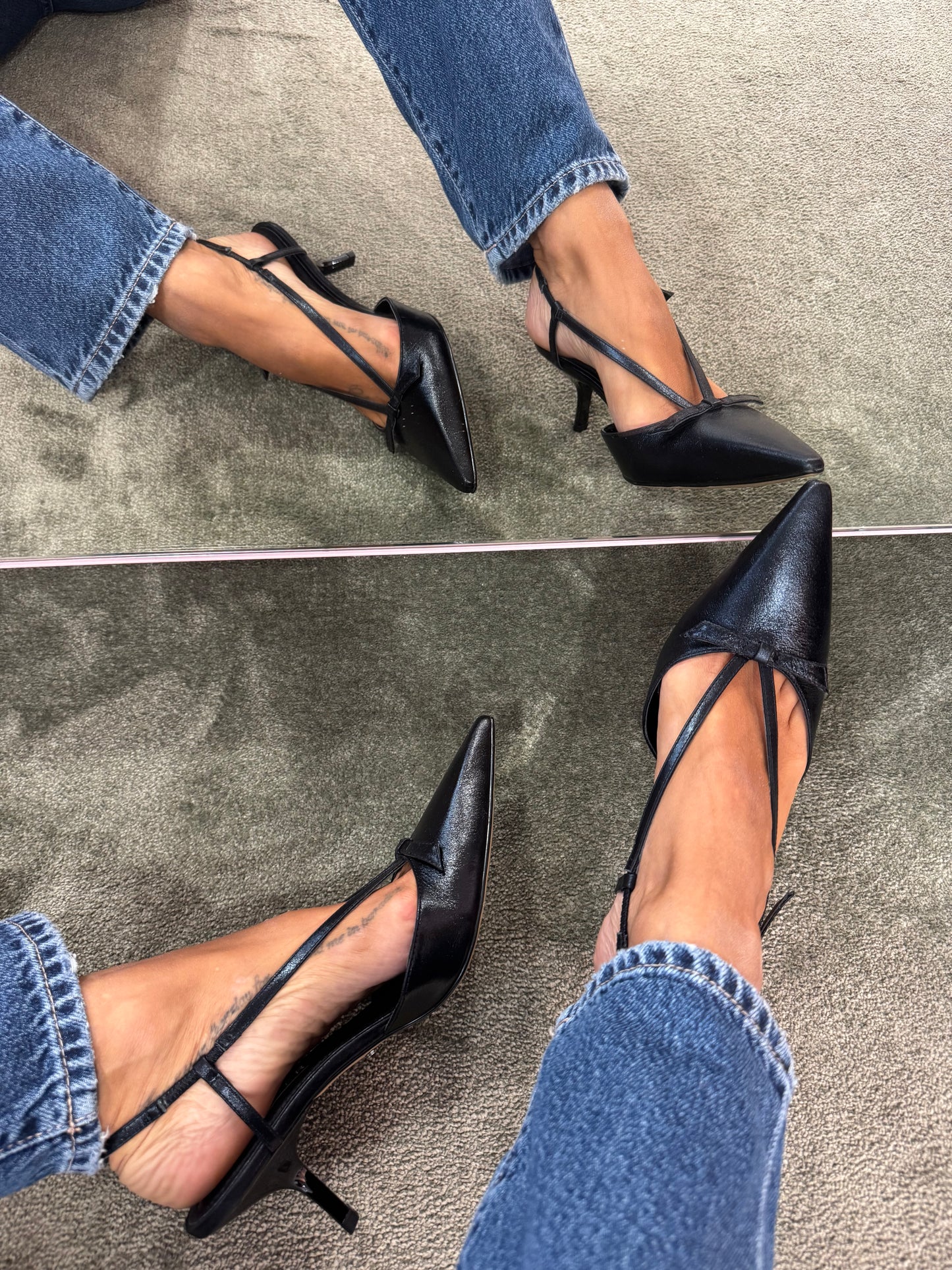 Slingback nera con fiocchetto
