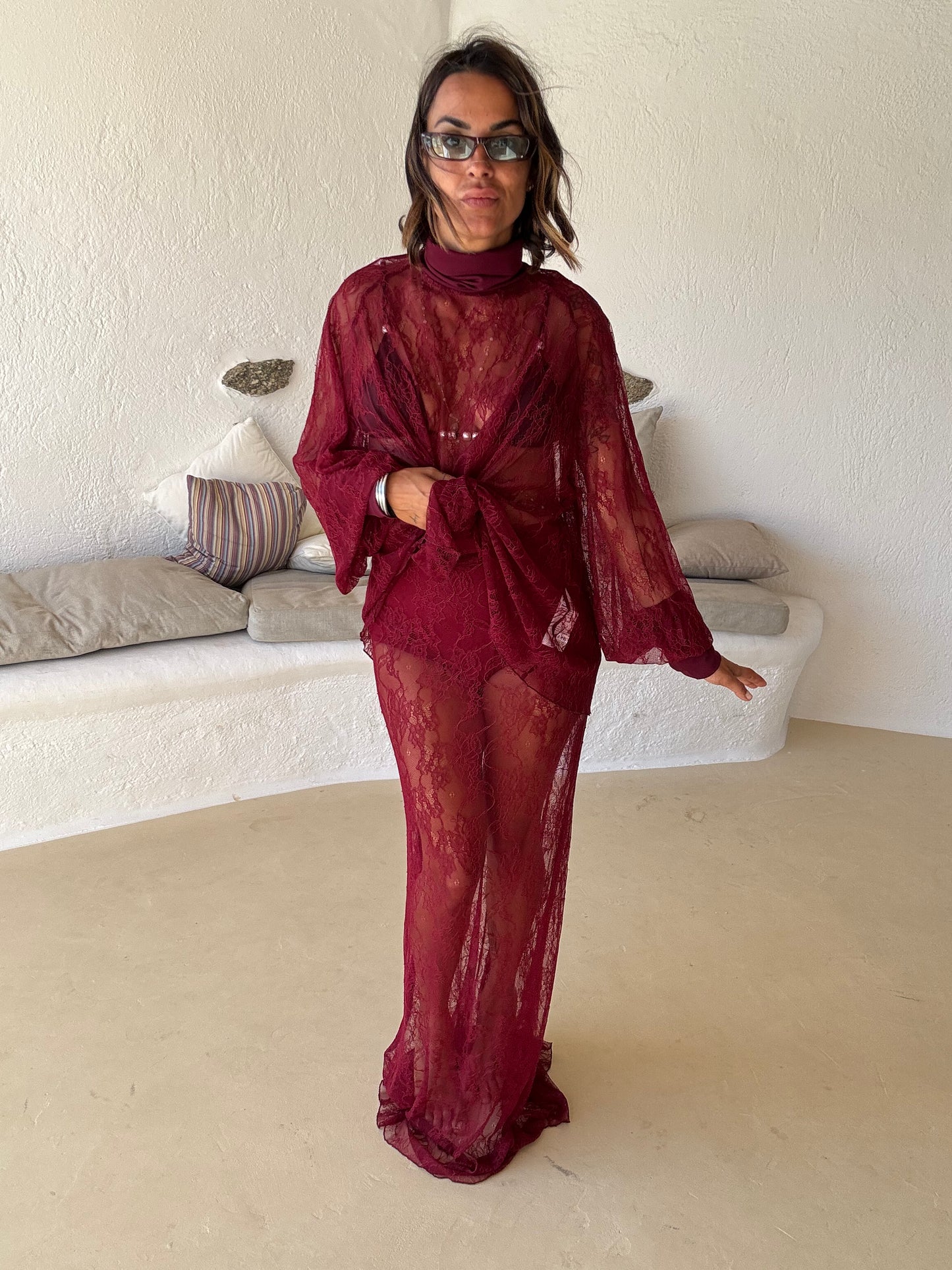 Blusa lupetto bordeaux in pizzo ks