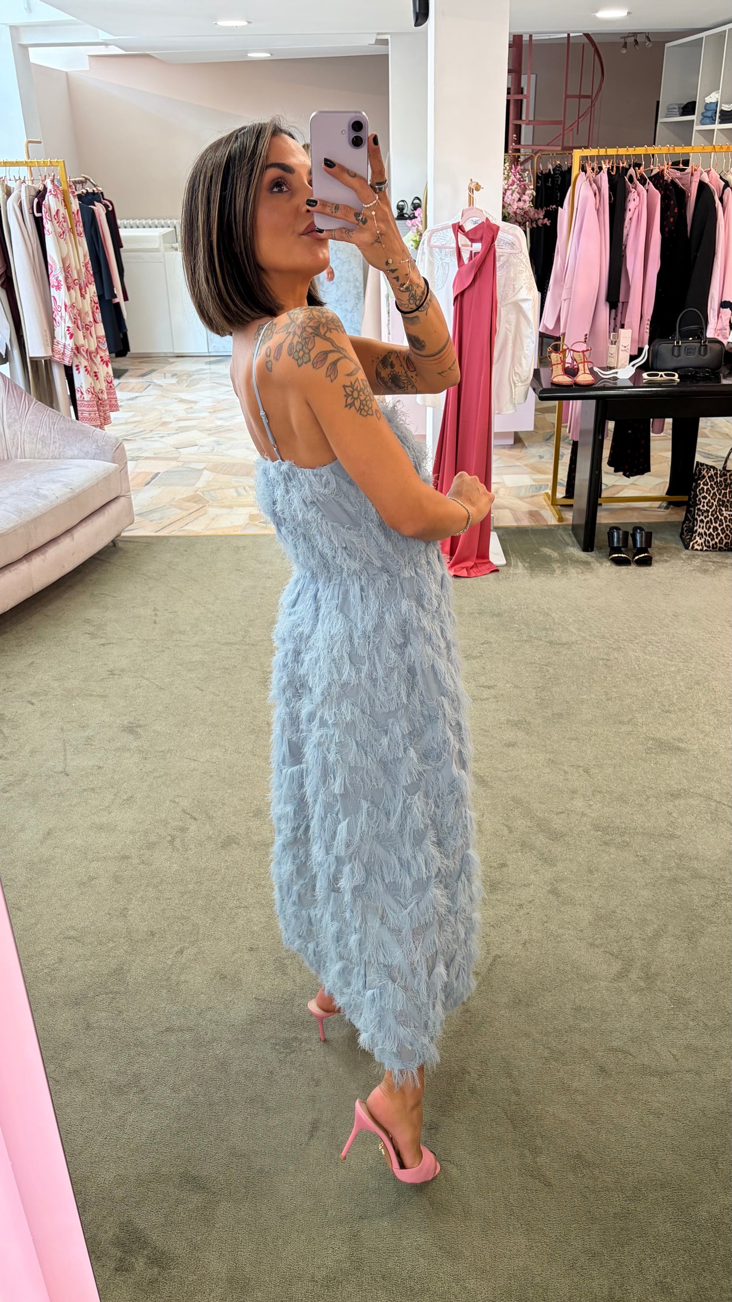 Abito midi azzurro polvere piume sl