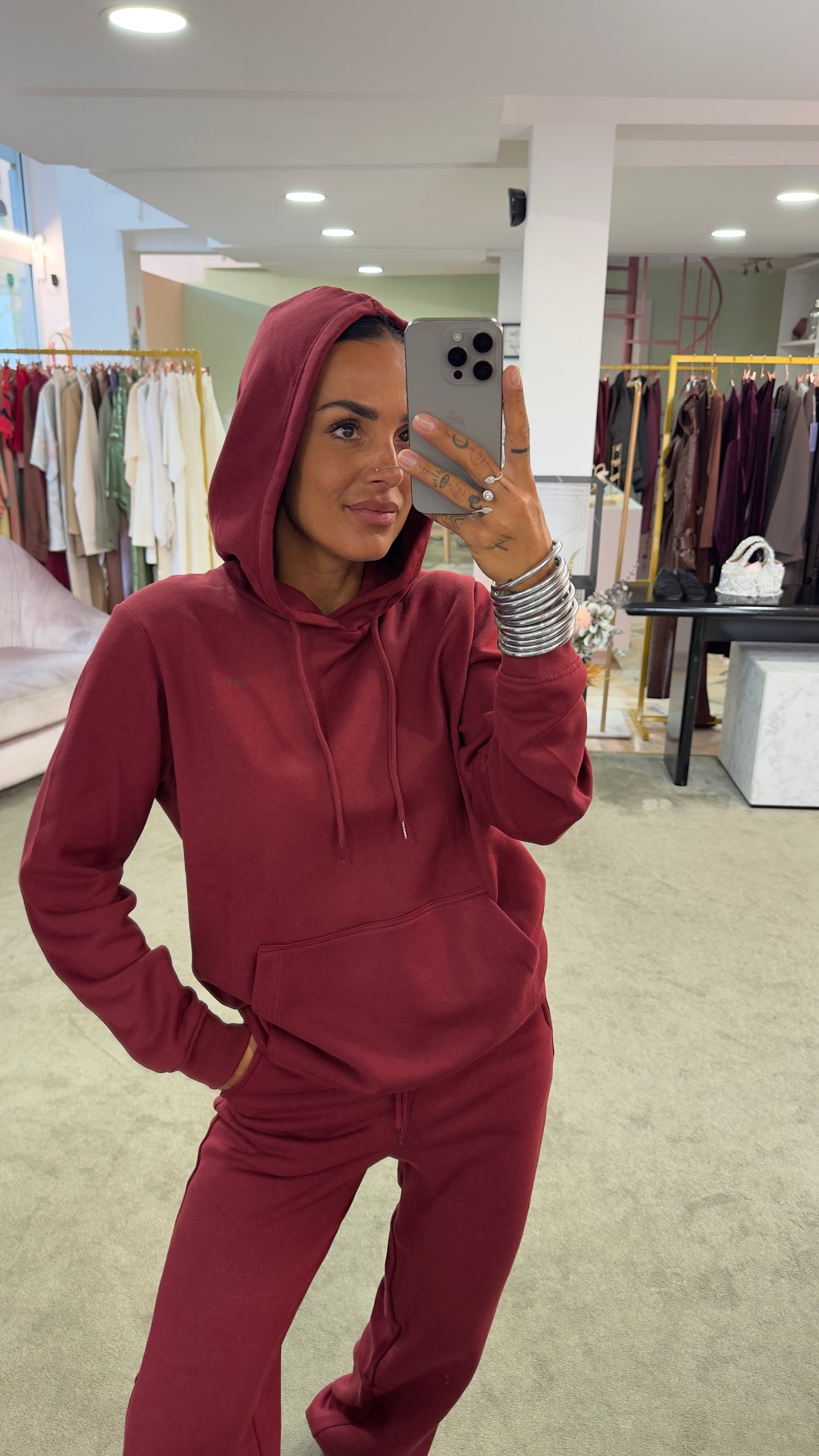 Felpa bordeaux con cappuccio jx