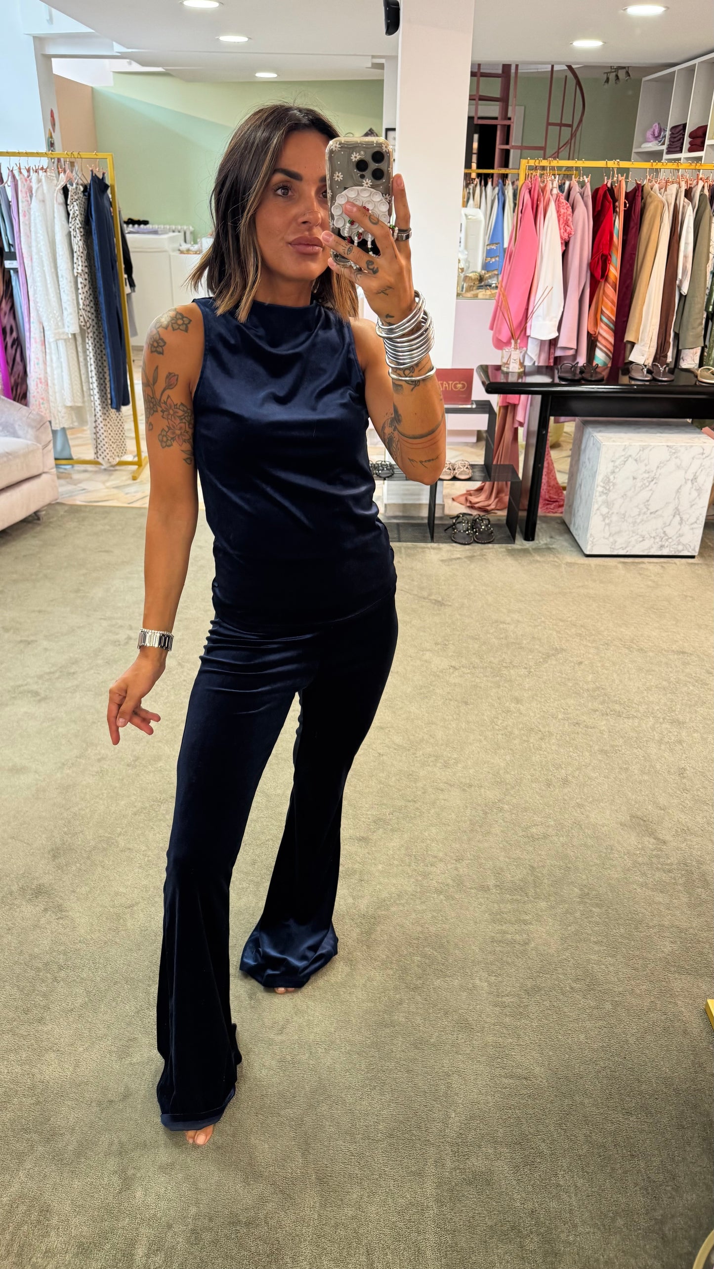 Pantaloni flare blu notte in velluto Don't@Me