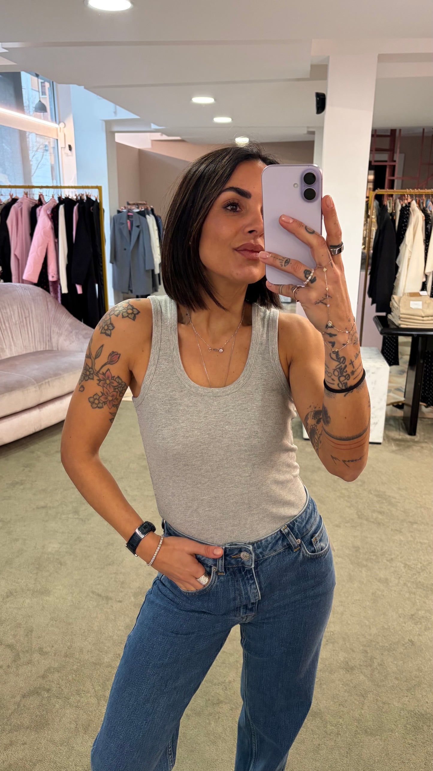 Canotta grigia melange a costine scollo tondo jx