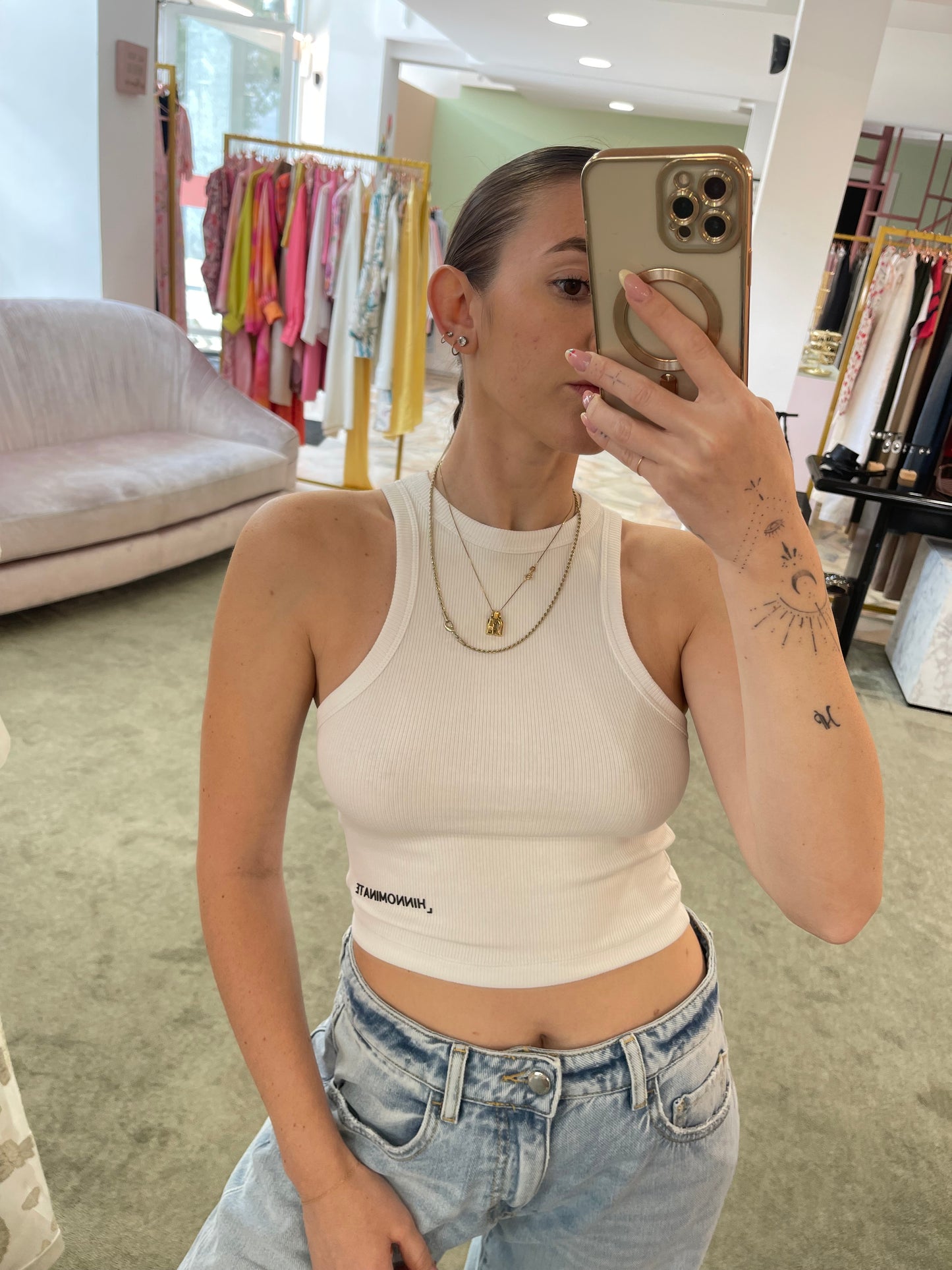 Crop top bianco a costine hinnominate