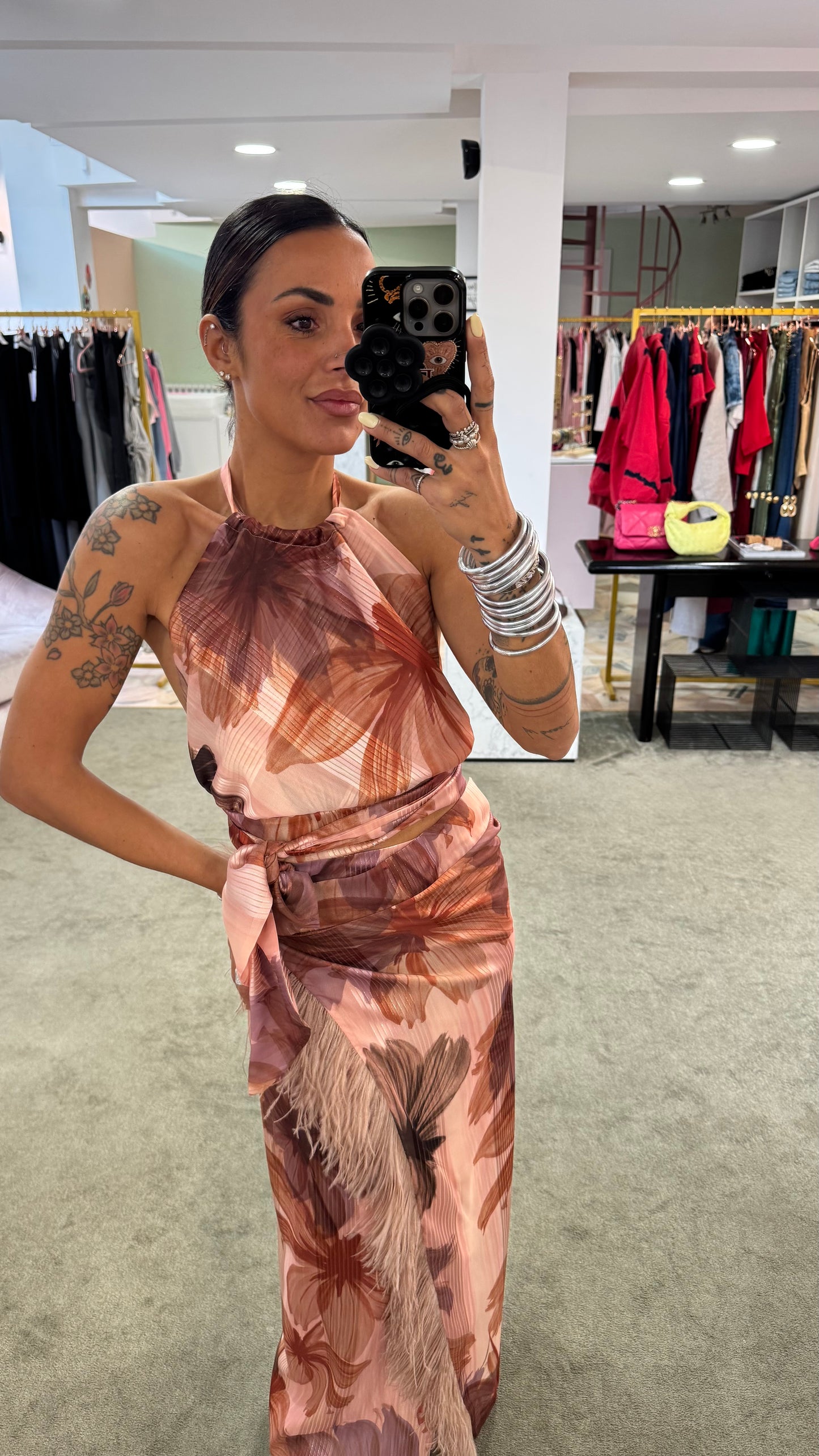 Top crop fantasia floreale scollo all'americana mq