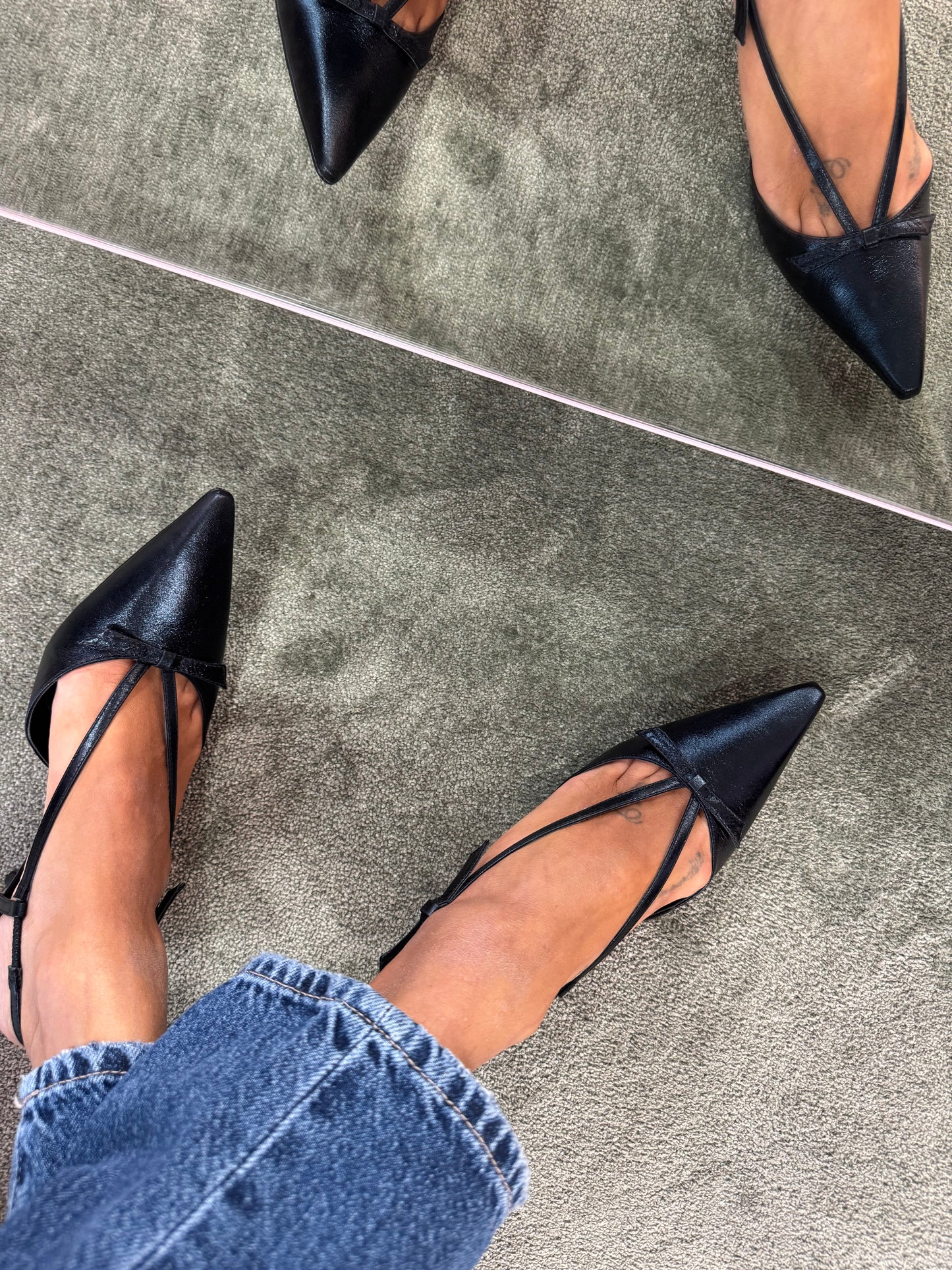 Slingback nera con fiocchetto