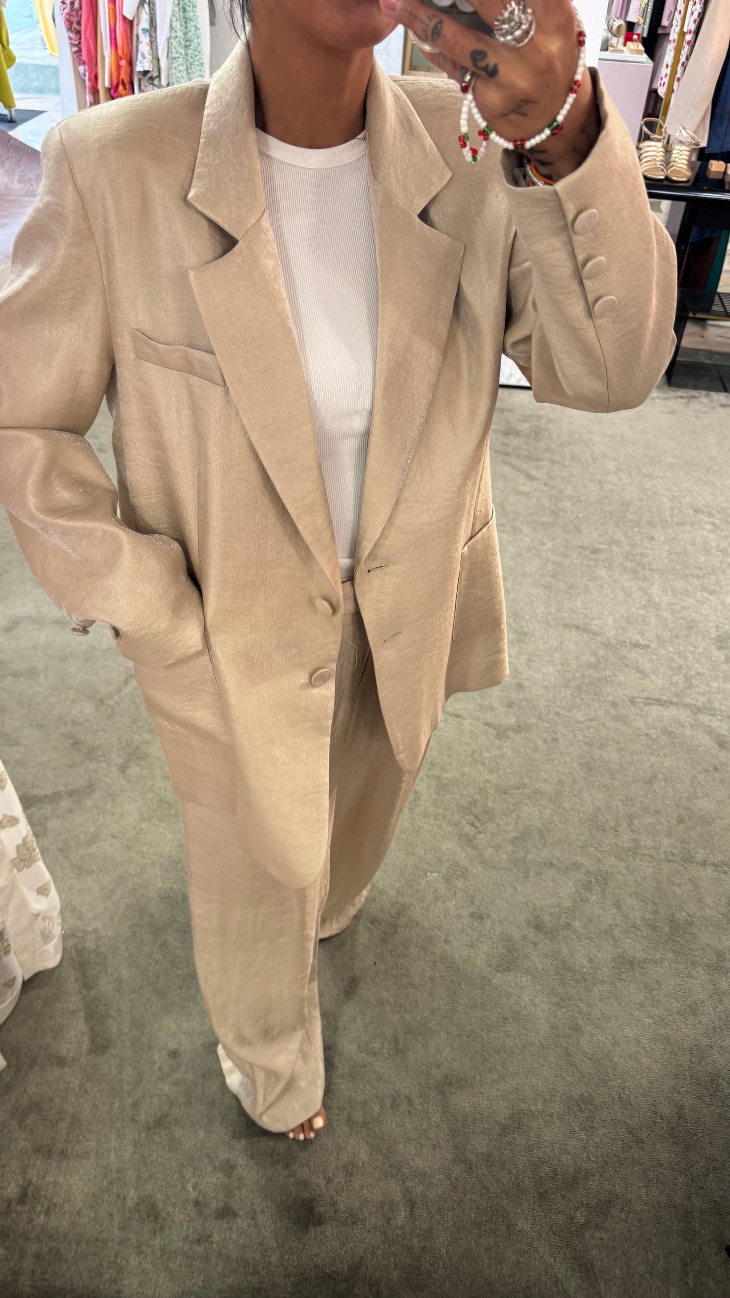 Blazer beige satin lucido Actualee