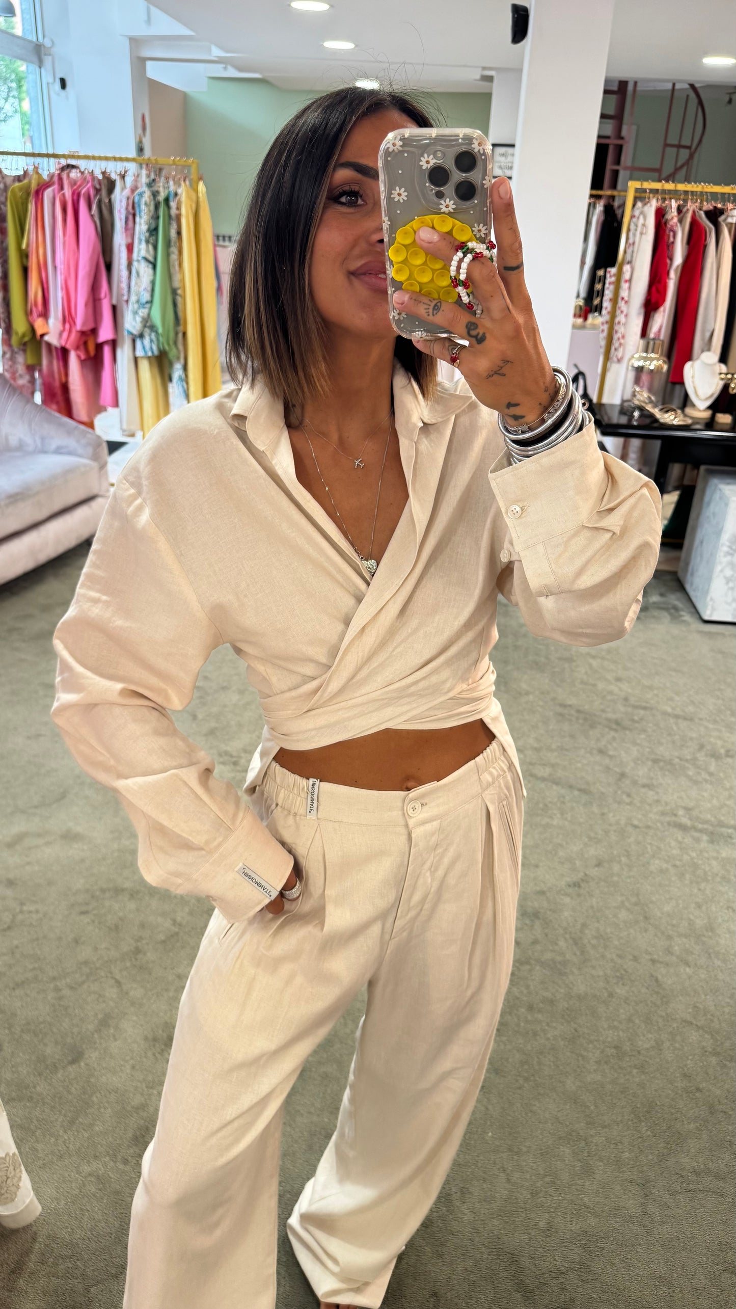 Camicia beige ecru con nodo hinnominate