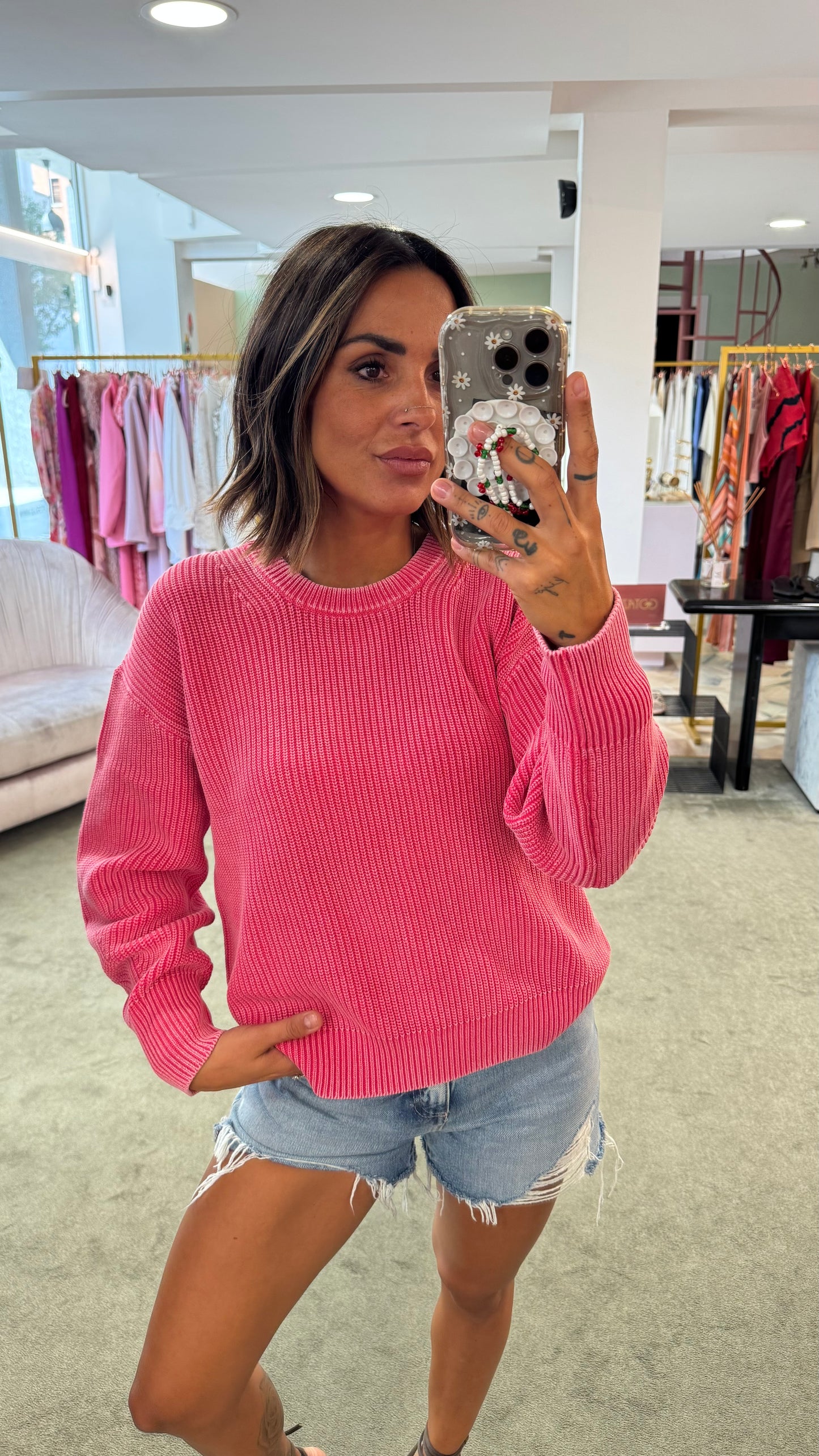 Maglione rosa fragola stonewashed a costine jx