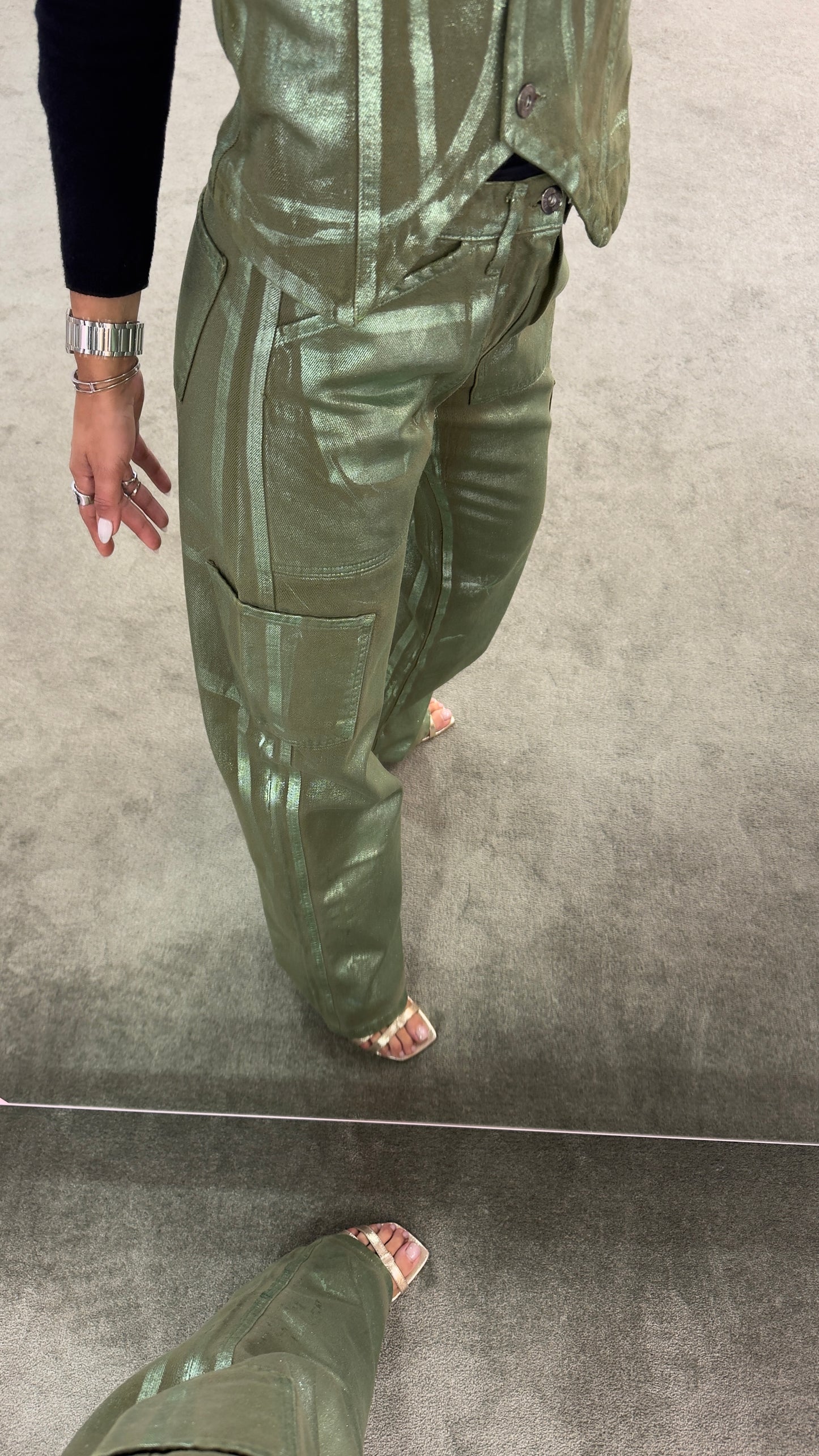 Pantaloni cargo laminati verde militare Don't@me