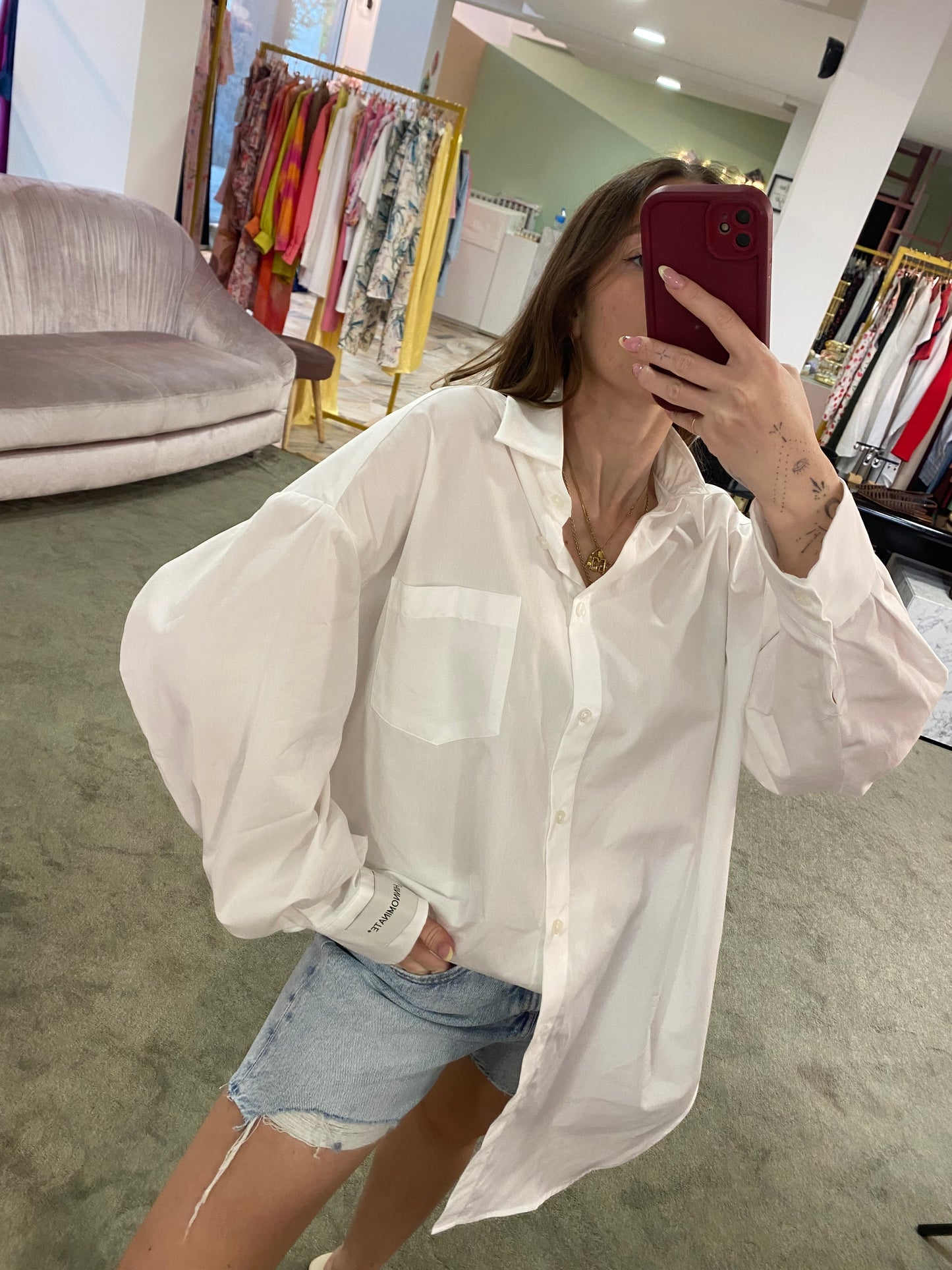 Camicia bianca over hinnominate