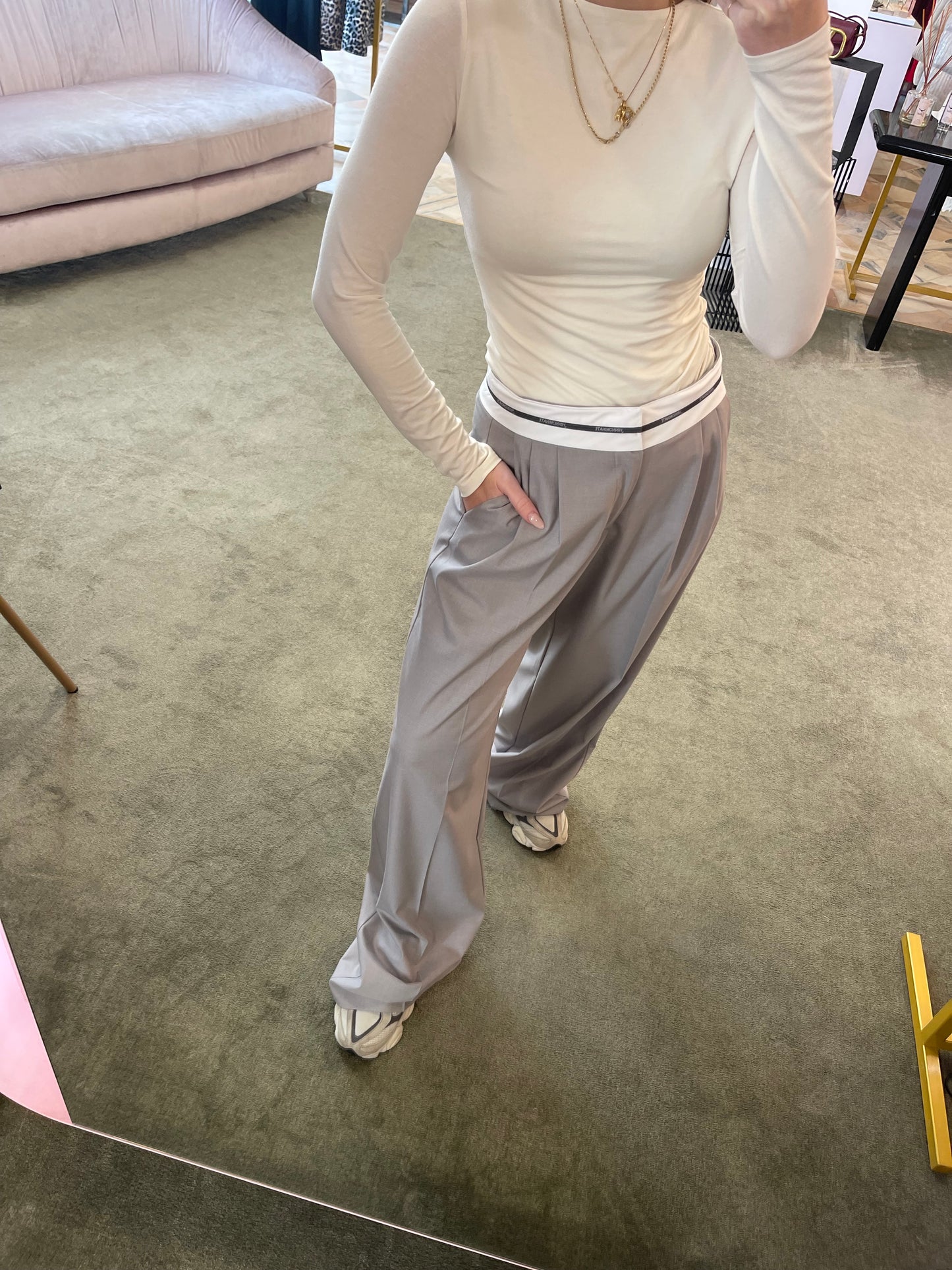 Pantaloni grigio wide leg con risvolto hinnominate
