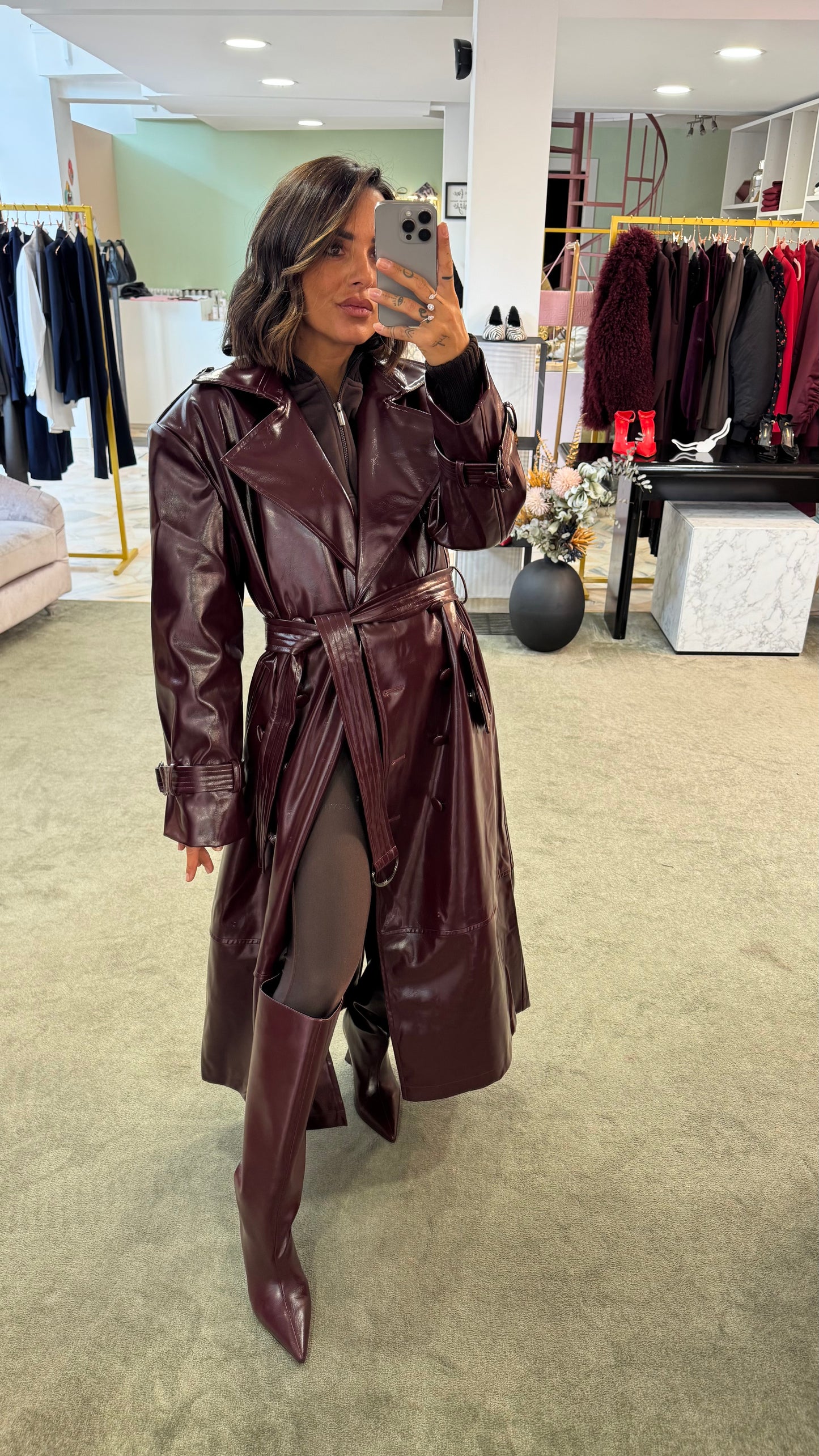 Trench lungo prugna in ecopelle tw