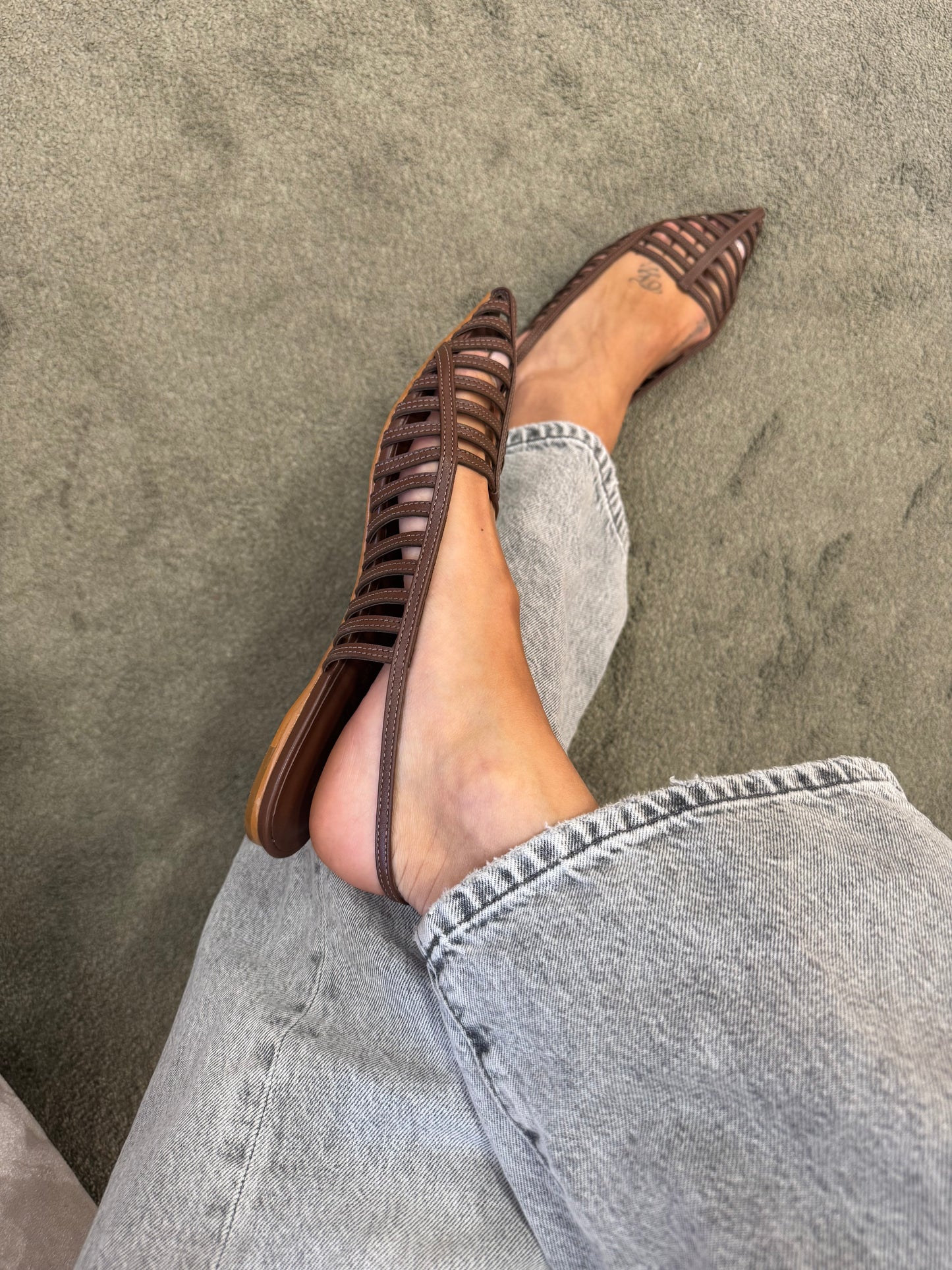 Ciabattina slippers marrone testa di moro a punta