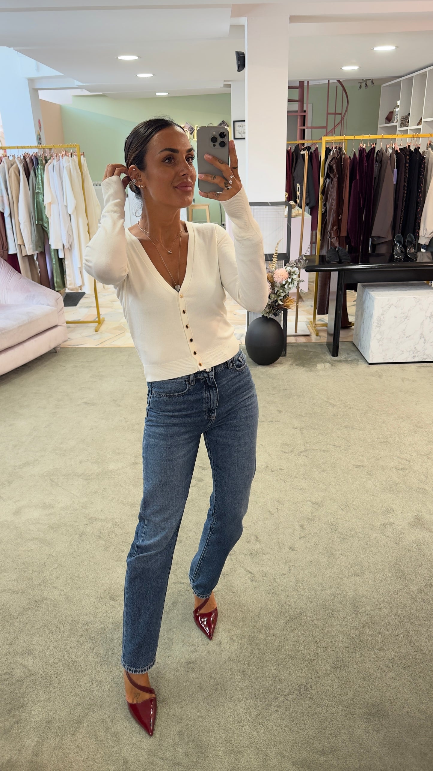 Cardigan crop panna con bottoncini oro fr