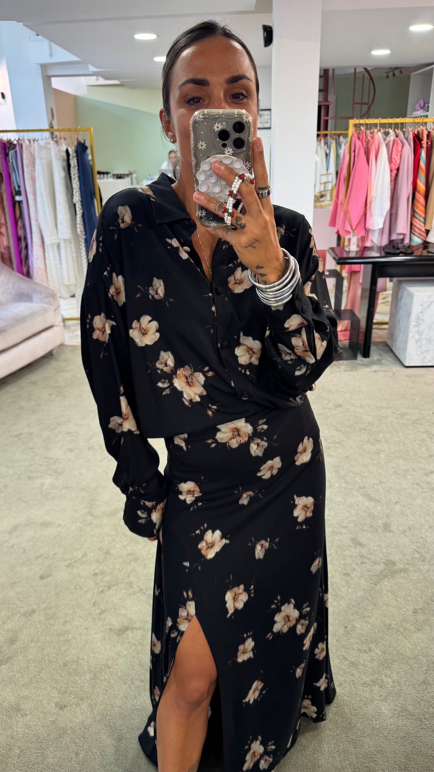 Camicia clelia MAR DE MARGARITAS nera a fiori
