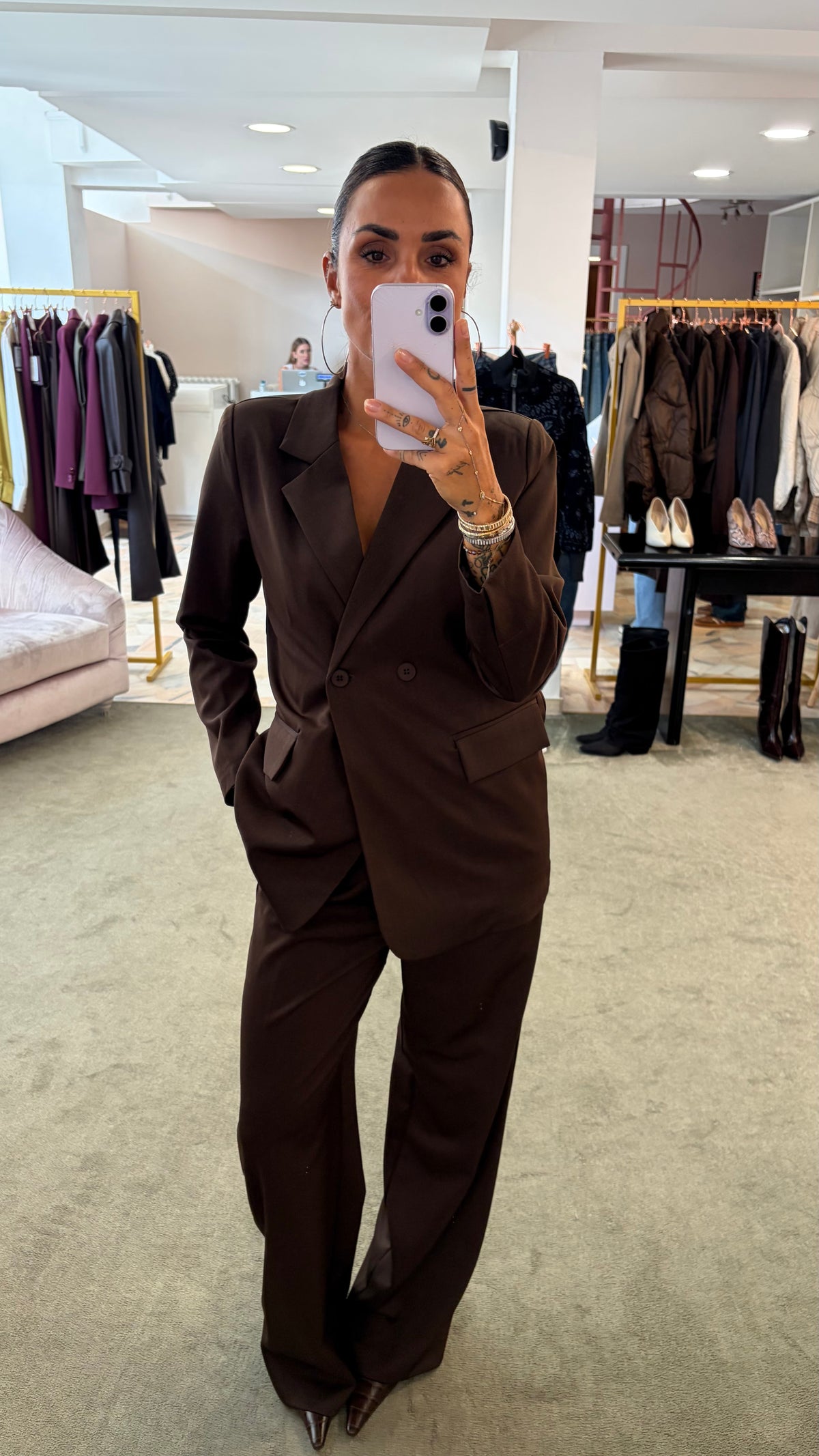 Pantaloni marroni wide leg ay fw26