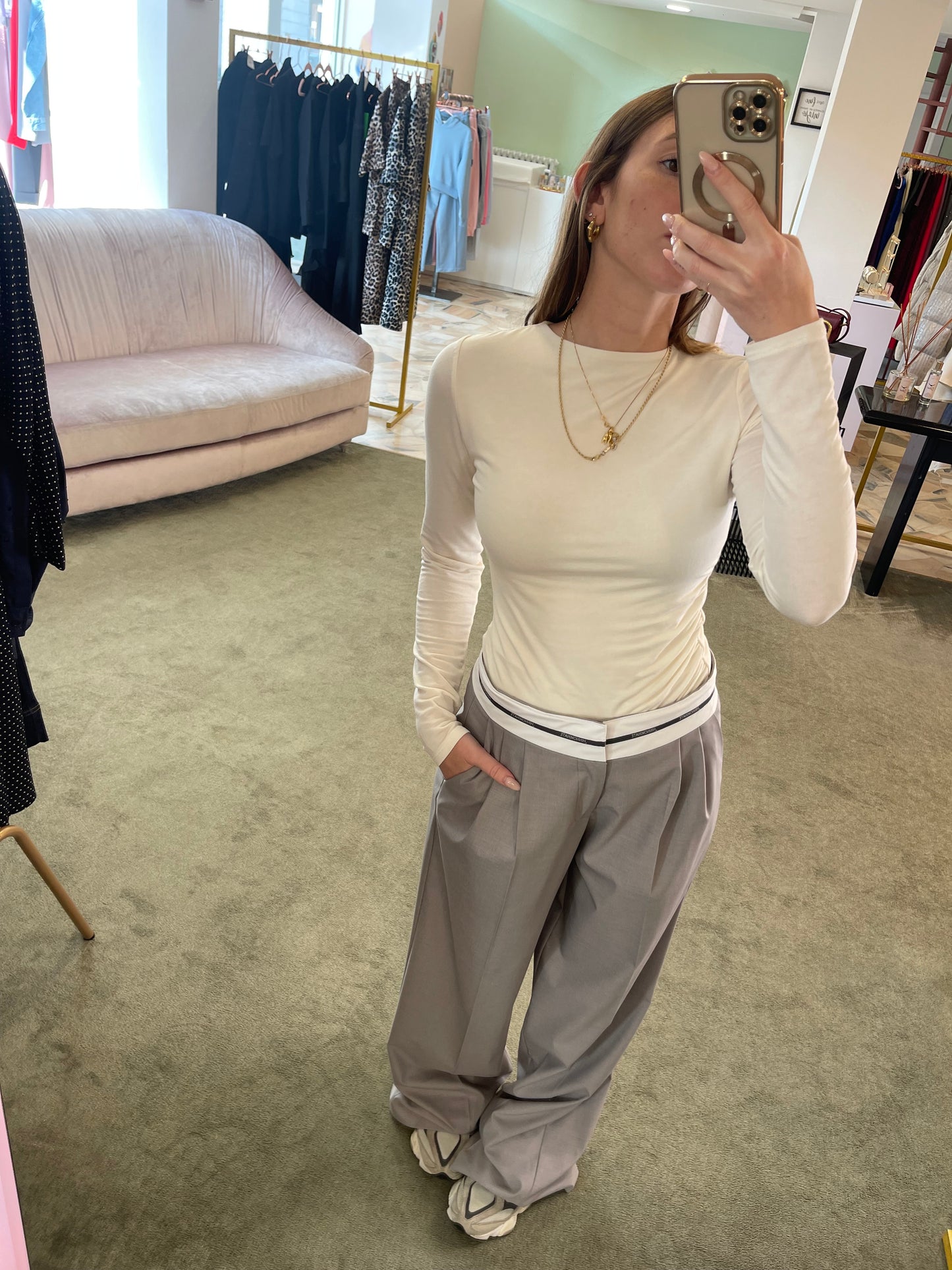 Pantaloni grigio wide leg con risvolto hinnominate