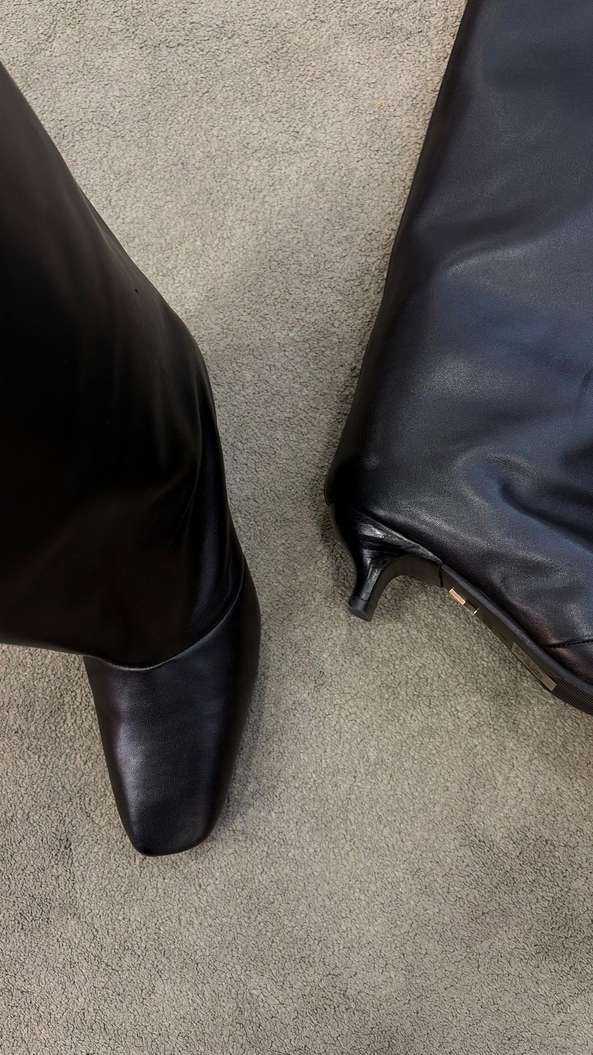 Stivale nero in pelle tubolare bx