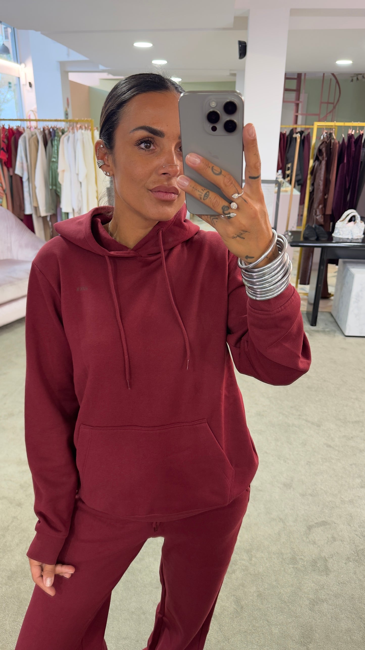 Felpa bordeaux con cappuccio jx