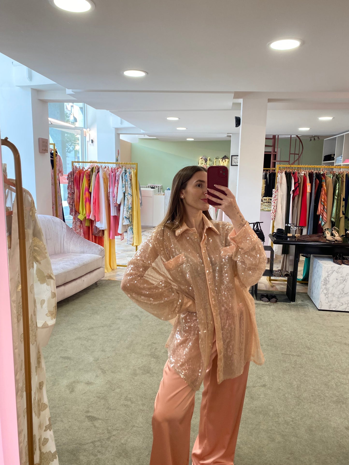 Camicia over rosa cipria con paillettes tw