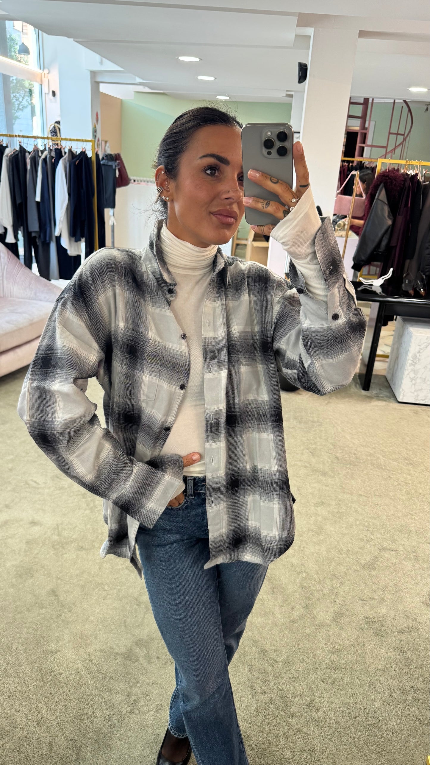 Camicia grigia a quadri jx