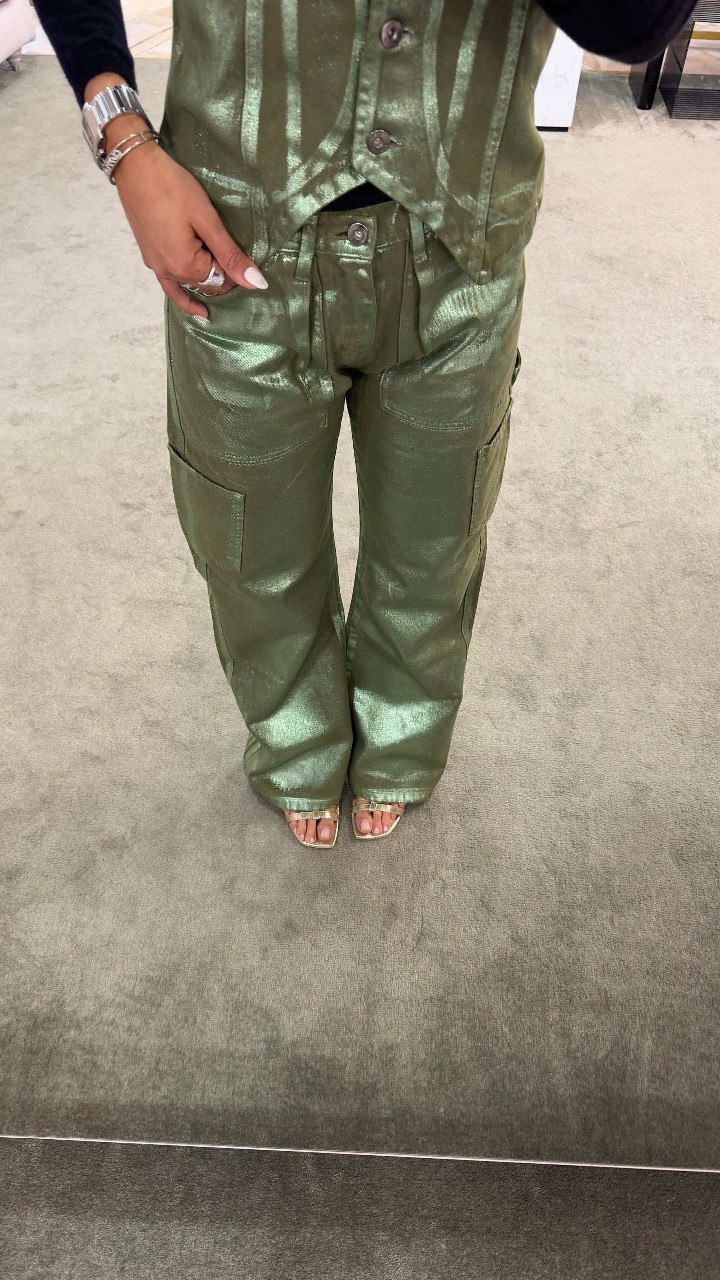 Pantaloni cargo laminati verde militare Don't@me