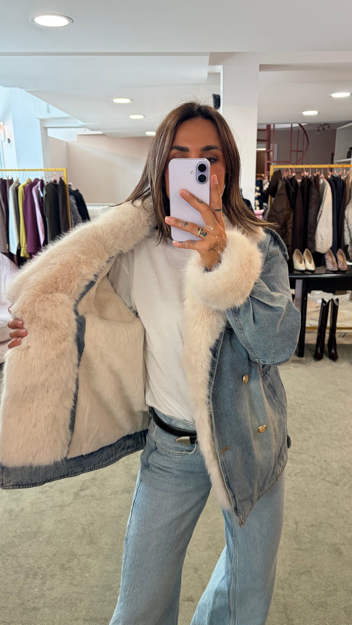 Giacca in denim con ecopelliccia panna fr