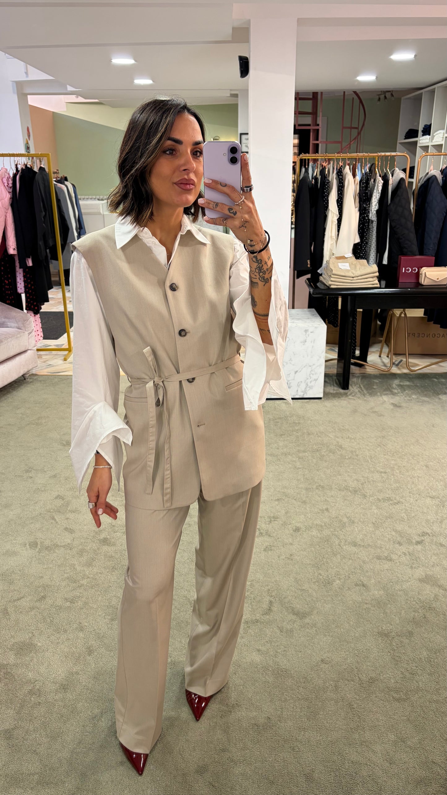 Gilet lungo beige melange effetto blazer con cinturina sl