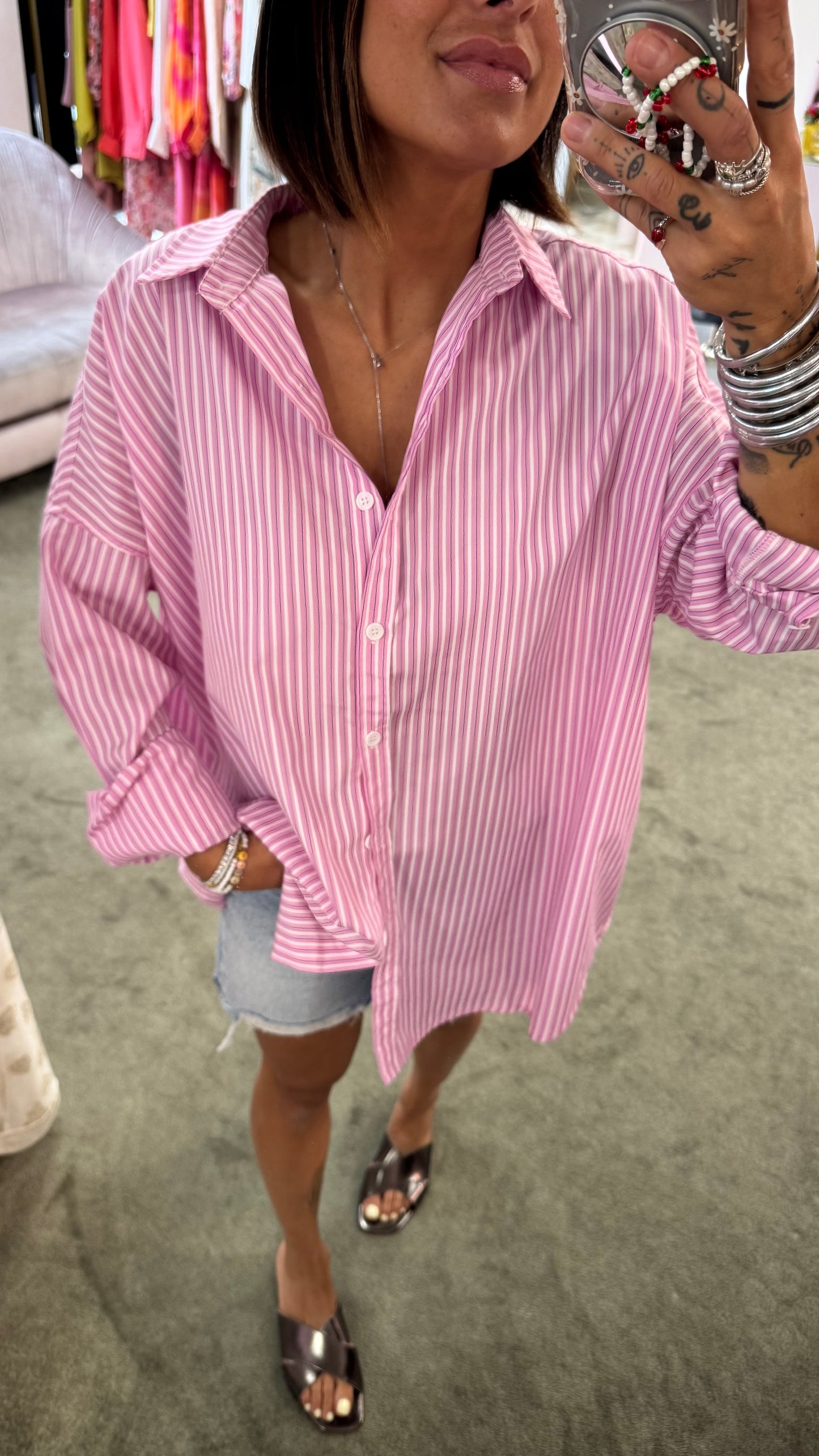 Camicia rosa a righe ep