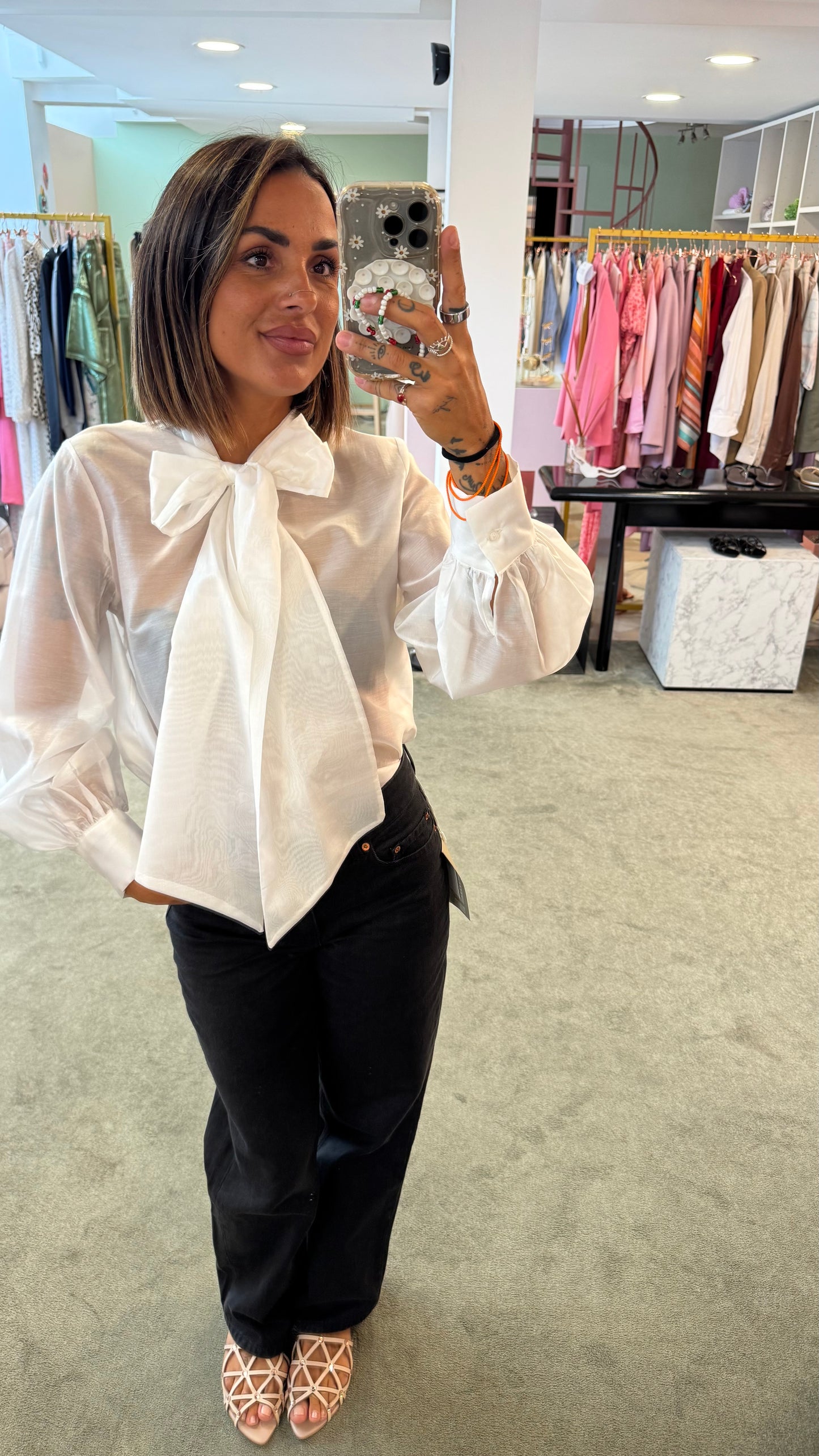 Camicia bianca con fiocco Actualee
