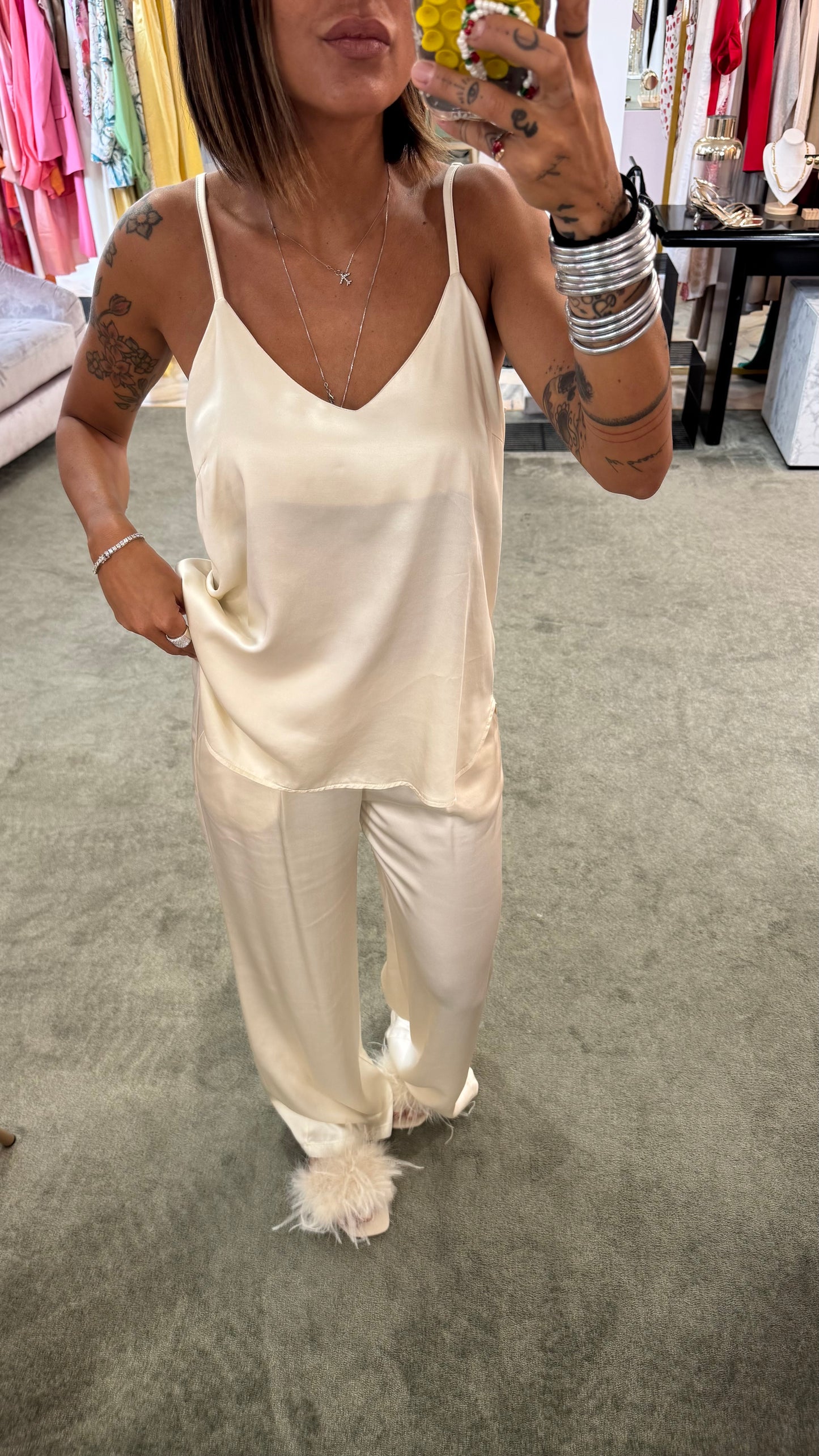 Pantaloni avorio panna con elastico satin ay