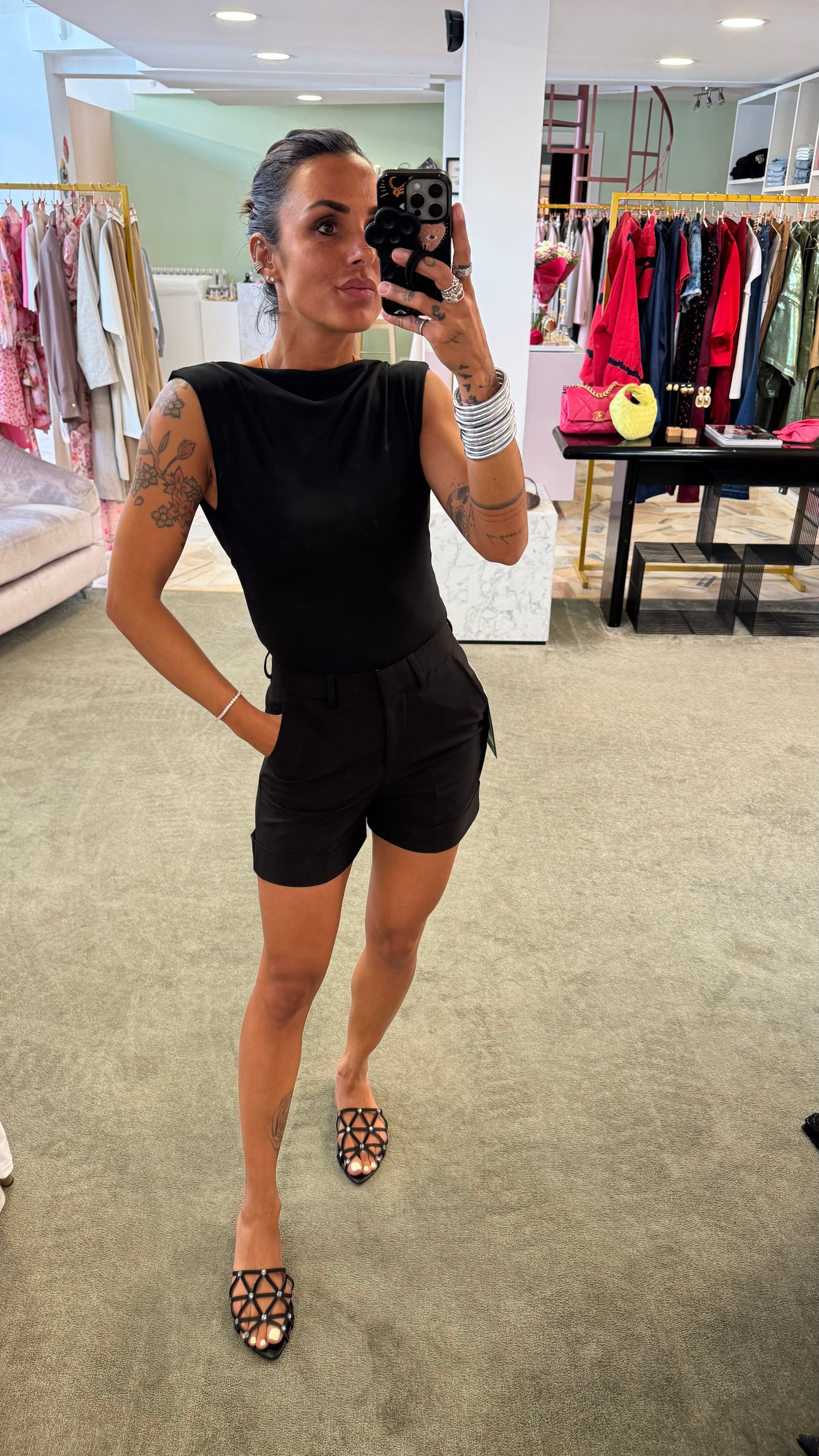 Body nero scollo retro in licra ks