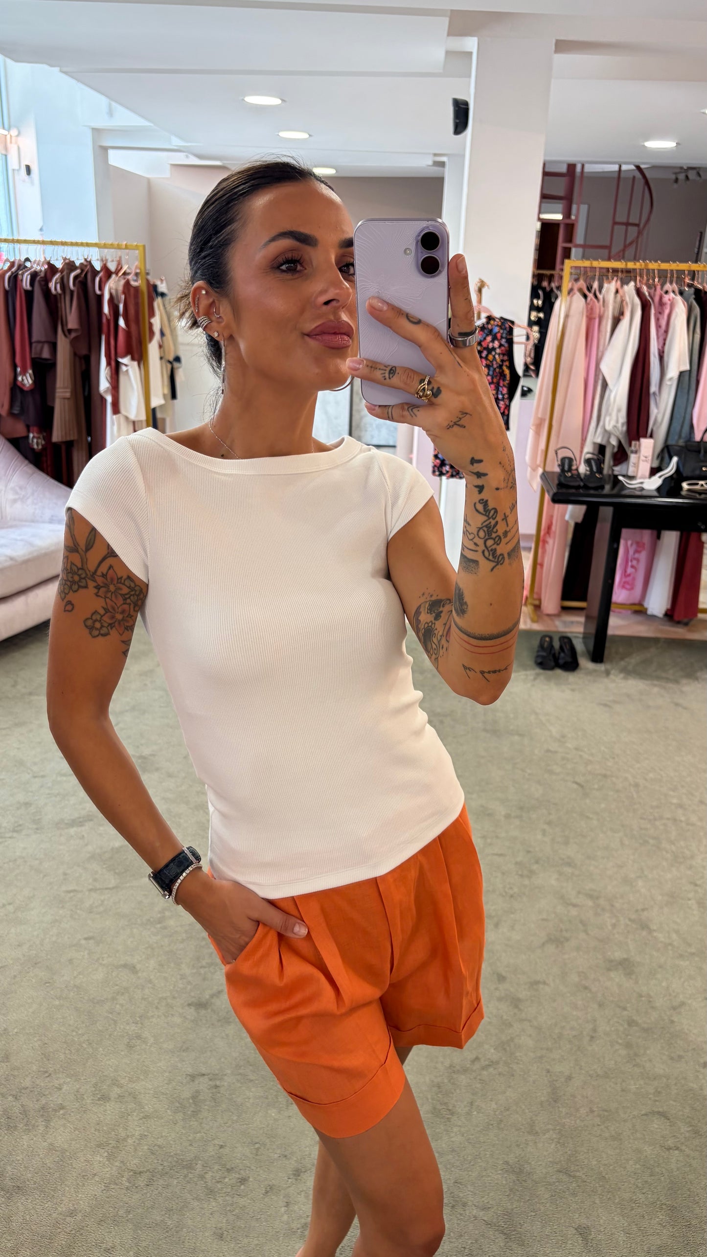 T-shirt fifi bianca a costine jx