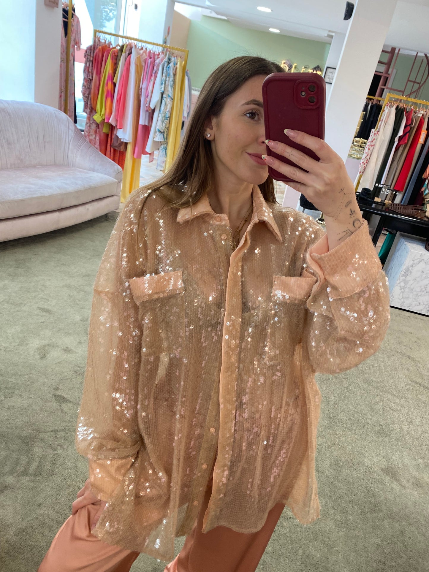 Camicia over rosa cipria con paillettes tw