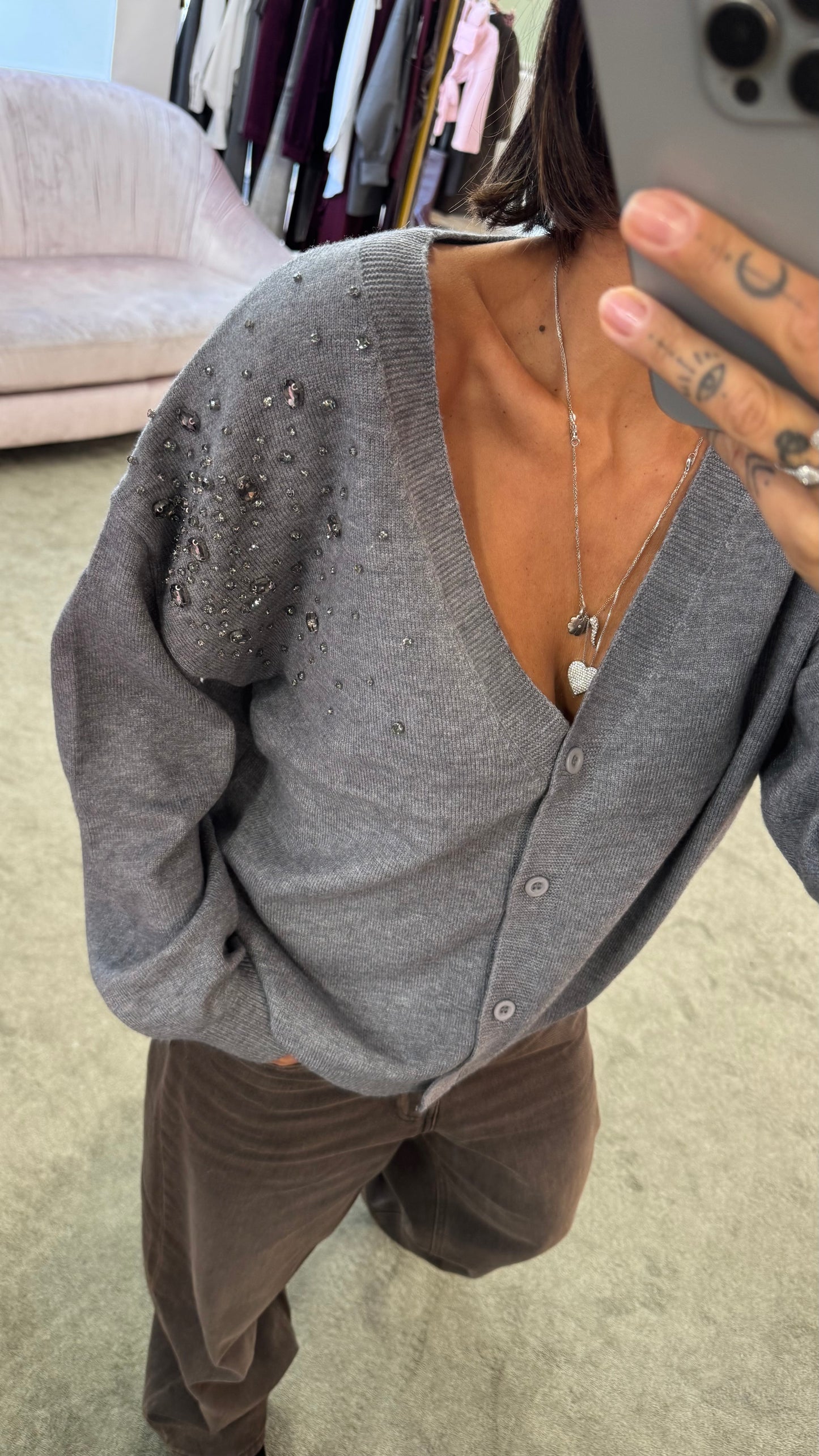 Cardigan grigio con pietre bj