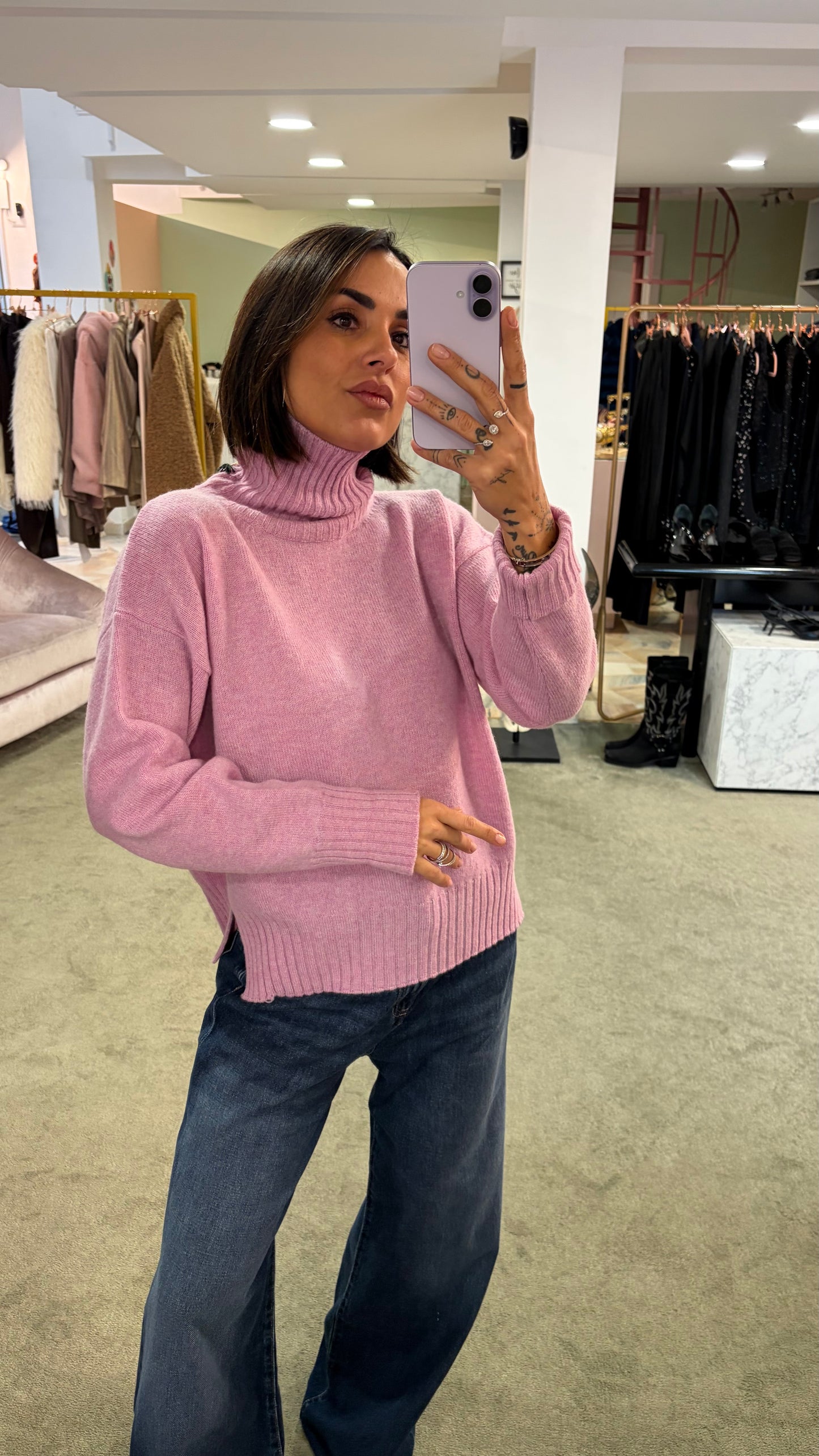 Dolcevita rosa peonia a scatoletta in lana Irish