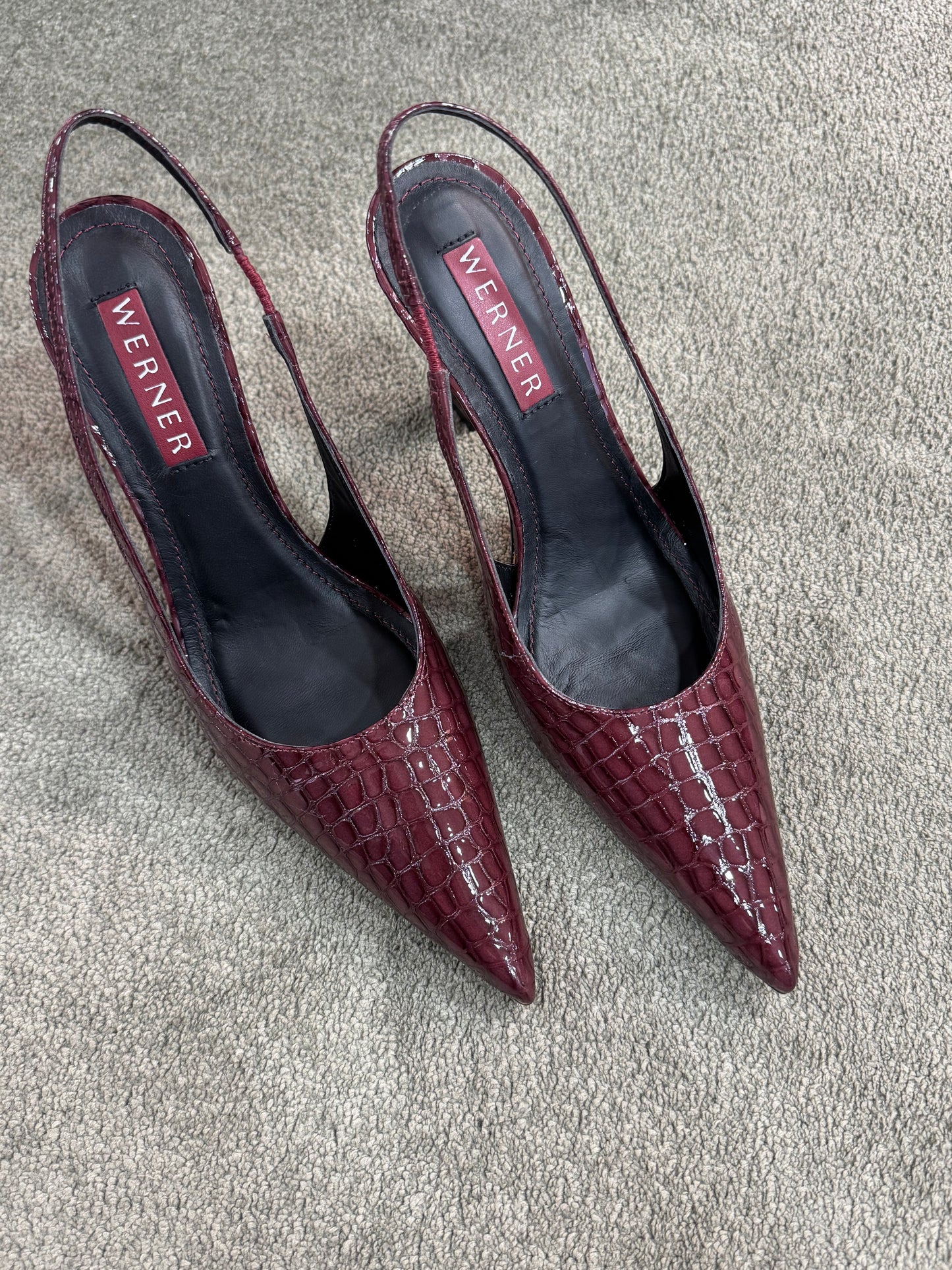 Slingback bordeaux crocodile in vernice
