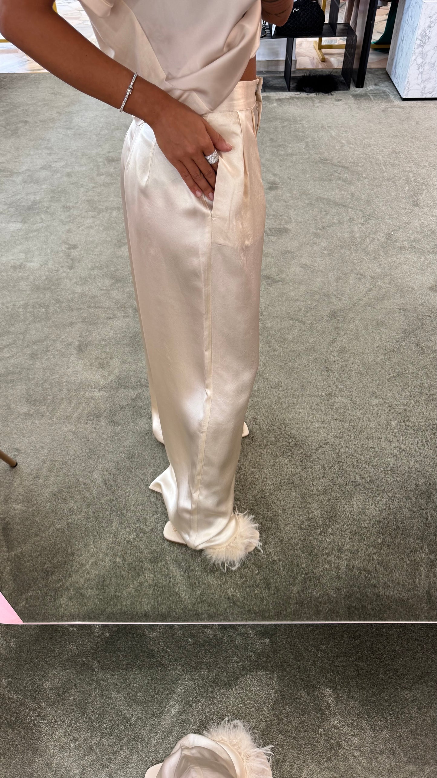 Pantaloni avorio in satin wide leg sl