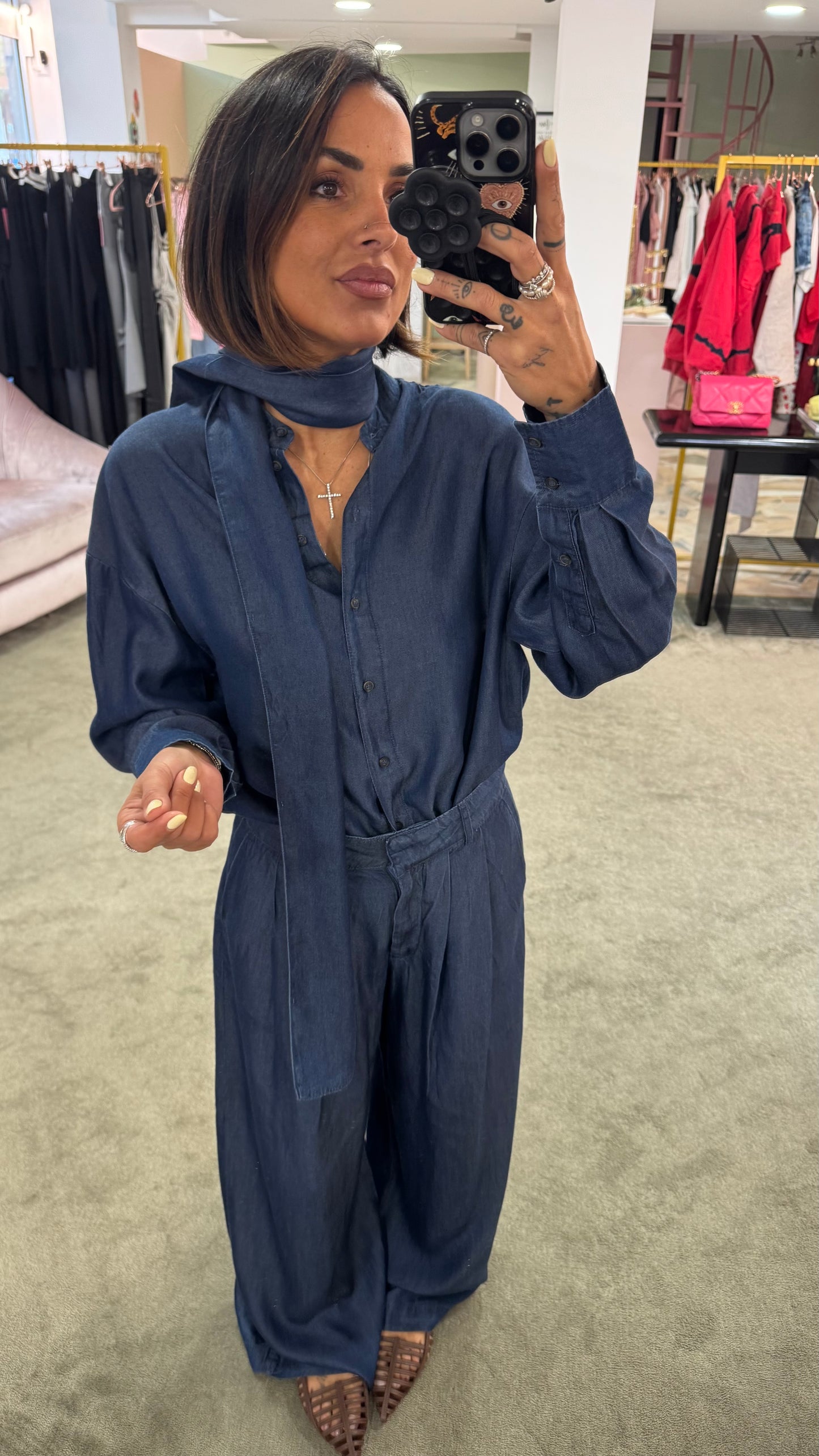 Camicia effetto jeans con sciarpina sl