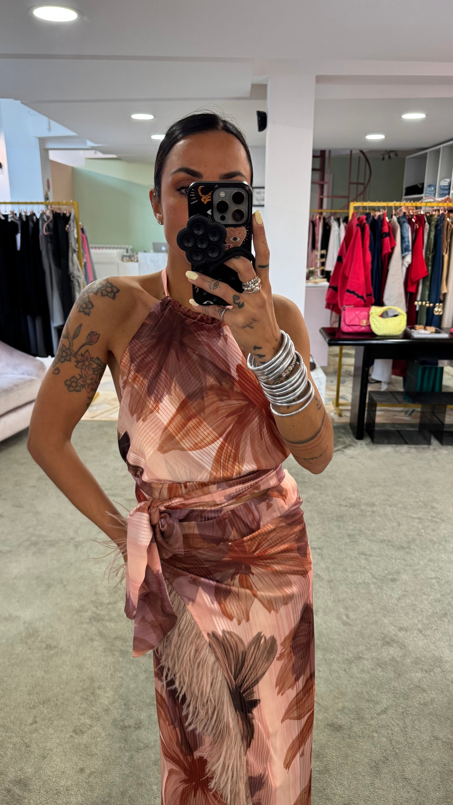 Top crop fantasia floreale scollo all'americana mq