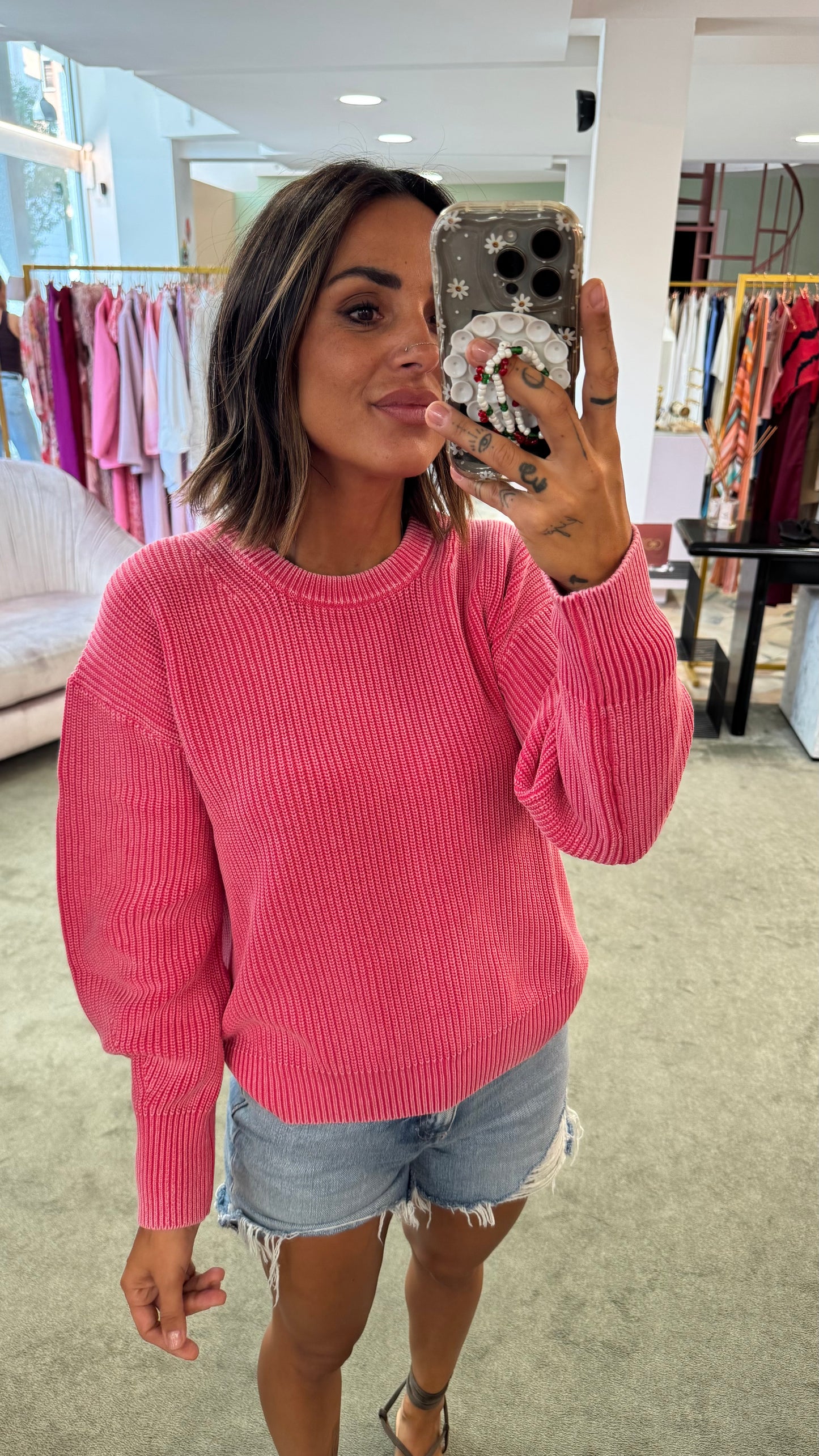 Maglione rosa fragola stonewashed a costine jx