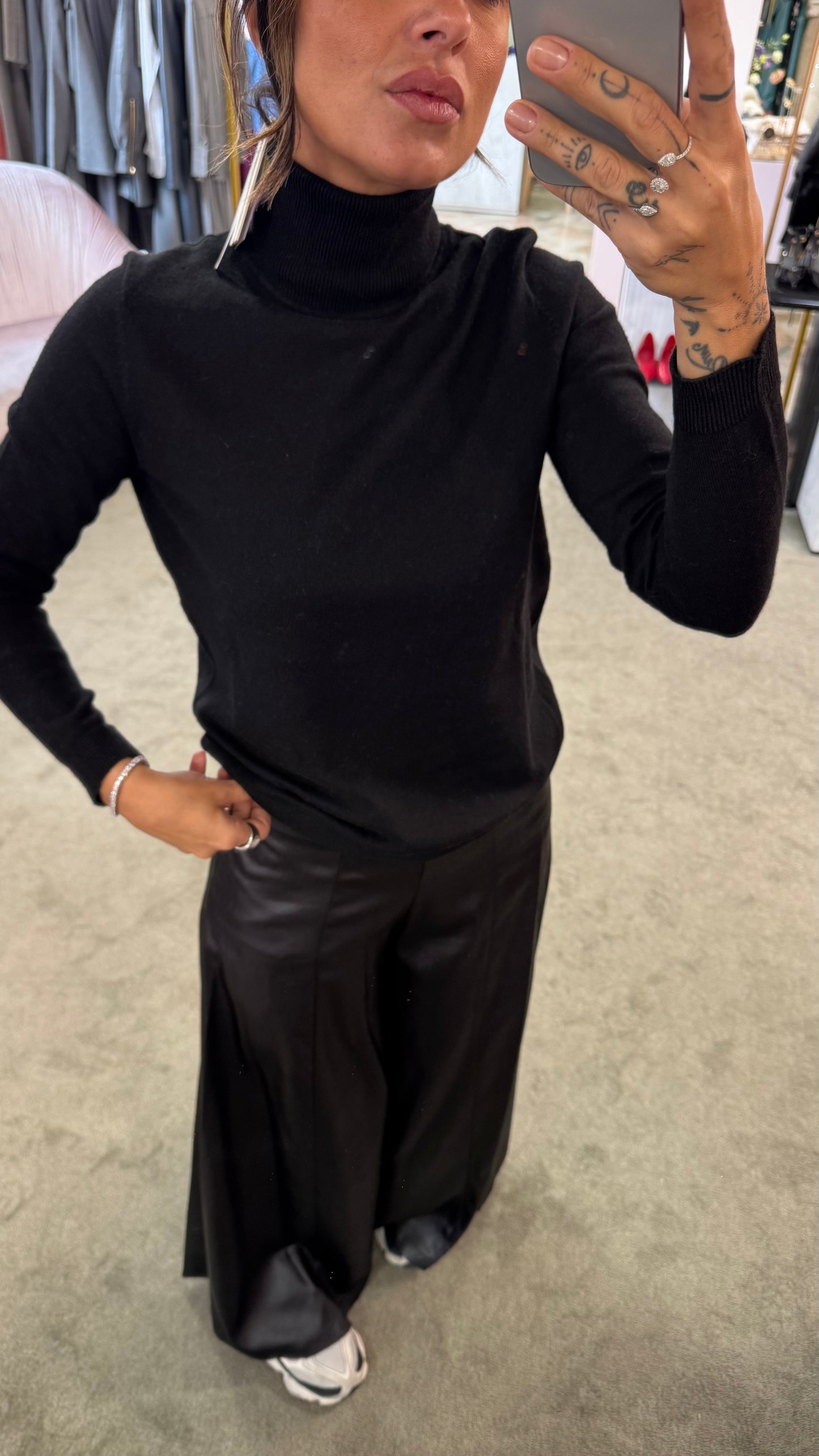 Dolcevita nero in angora tk