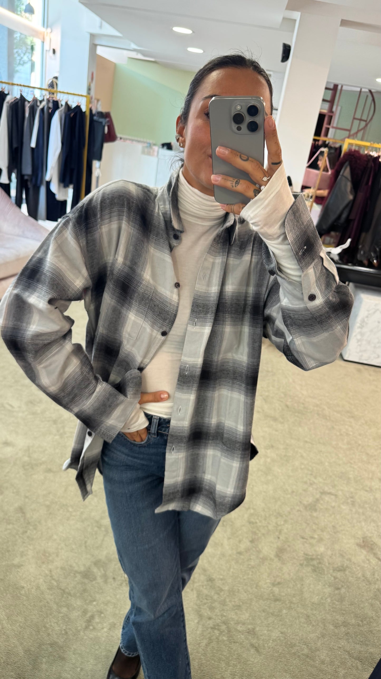 Camicia grigia a quadri jx