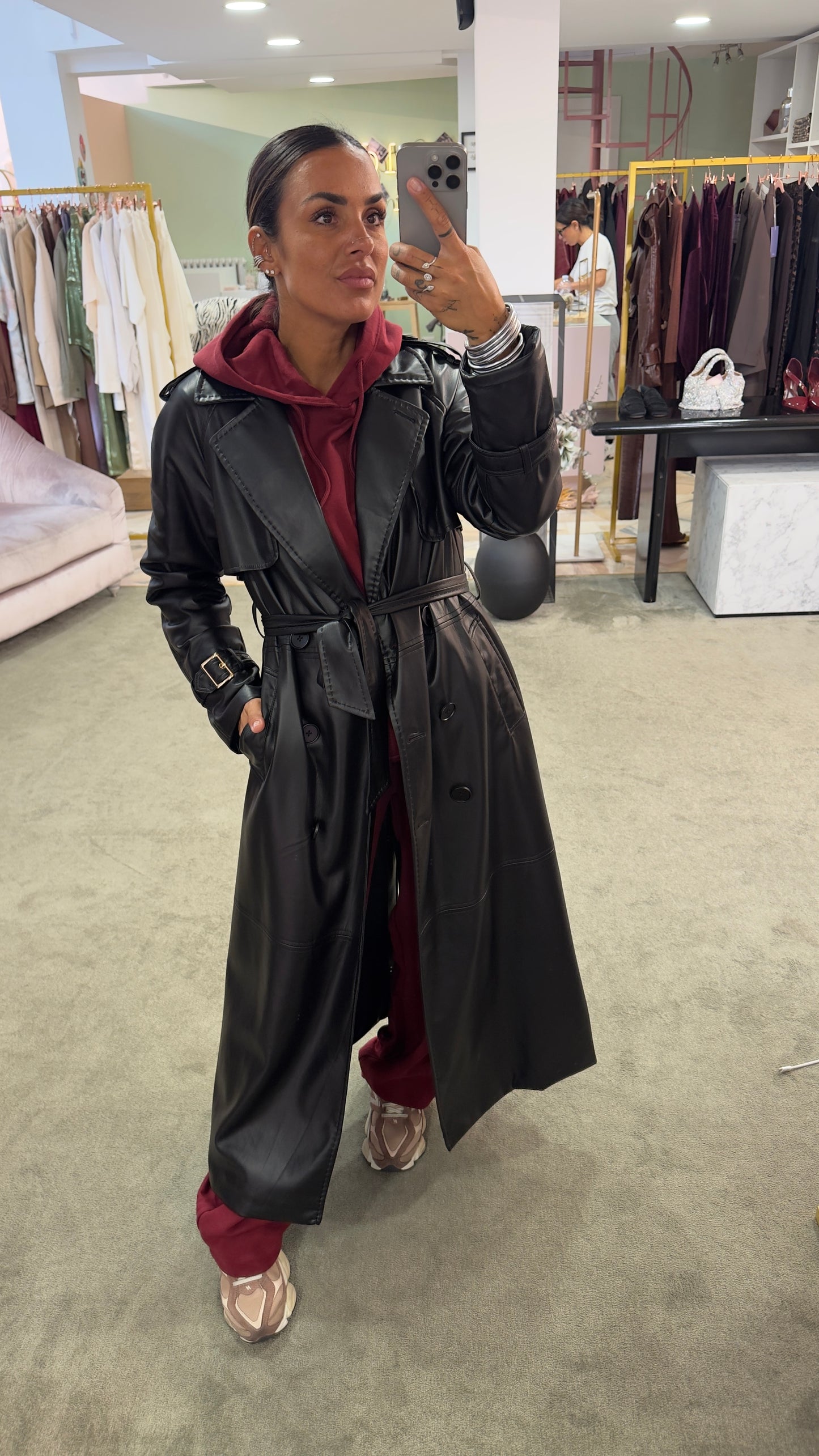 Trench nero lungo in ecopelle fr
