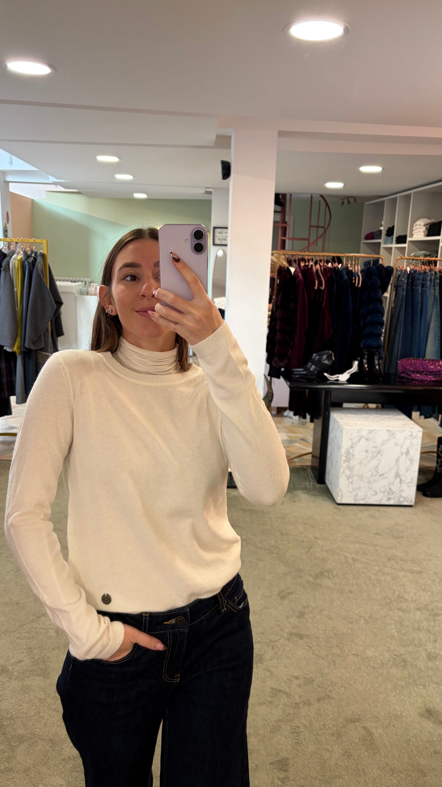 Maglione girocollo bianco in angora tk