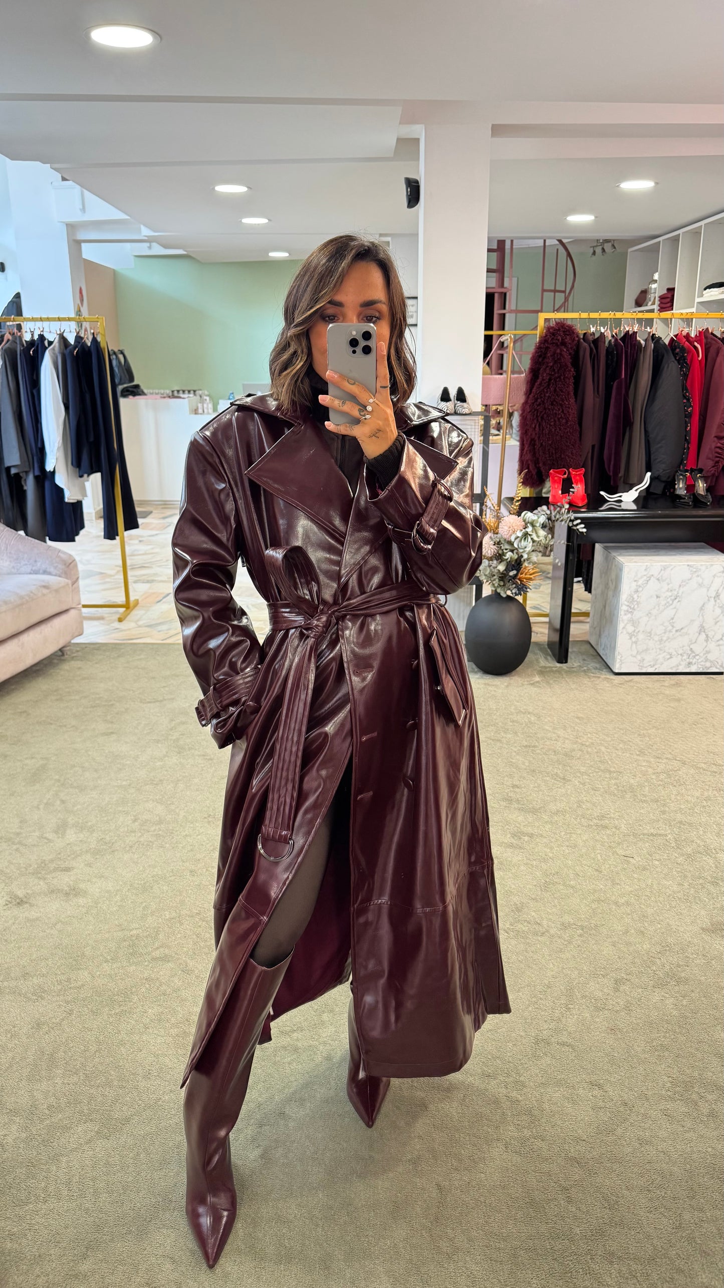 Trench lungo prugna in ecopelle tw