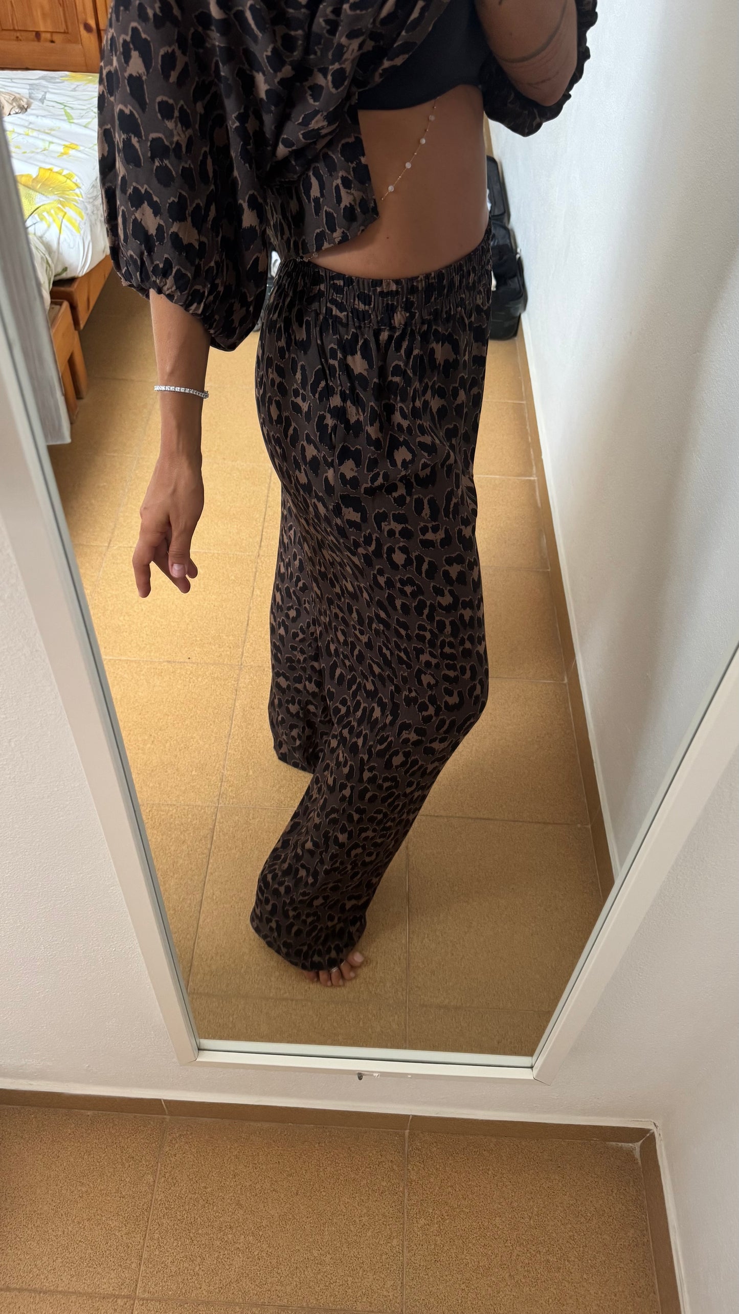 Pantaloni leopardati marroni sy
