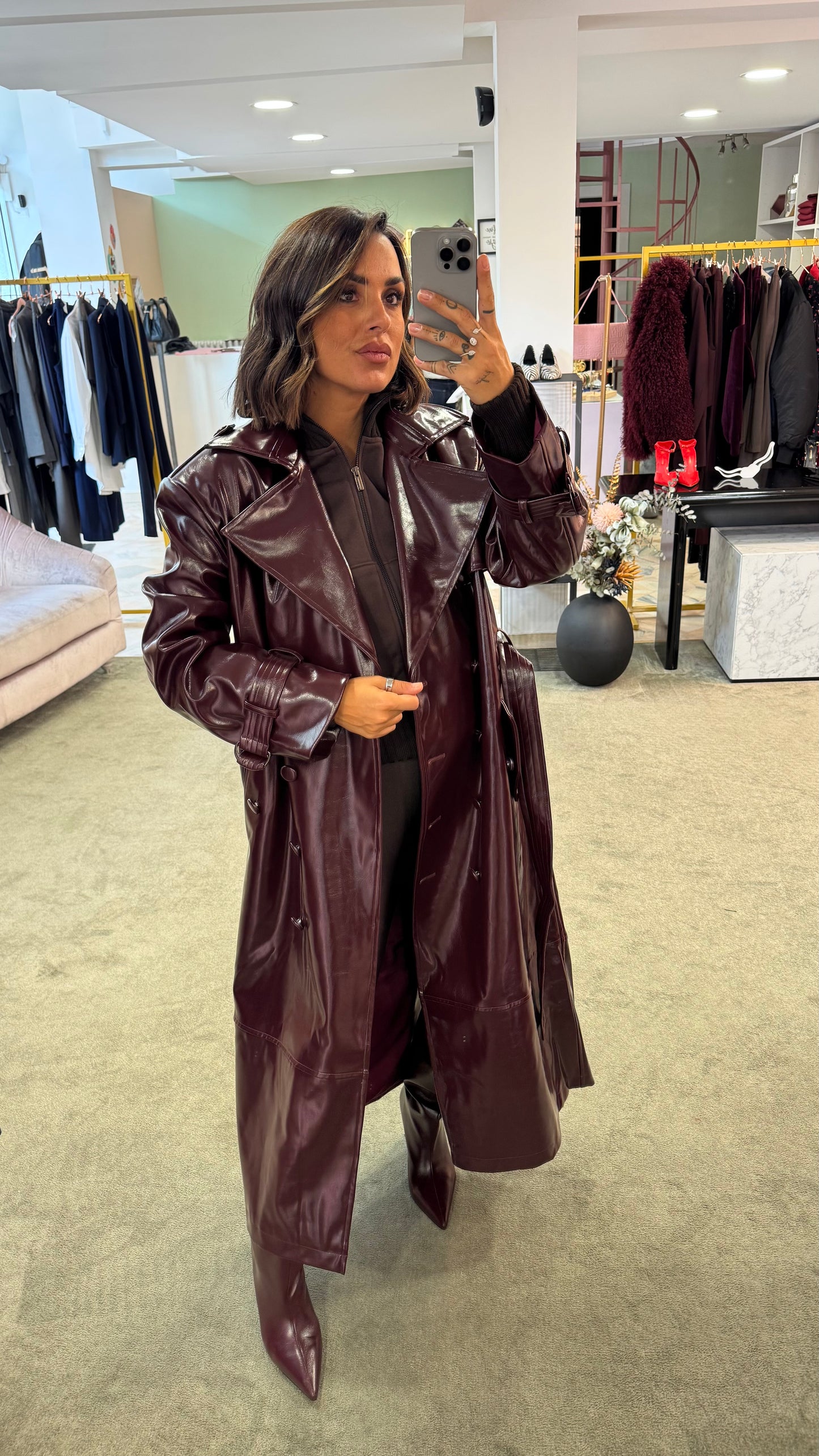 Trench lungo prugna in ecopelle tw