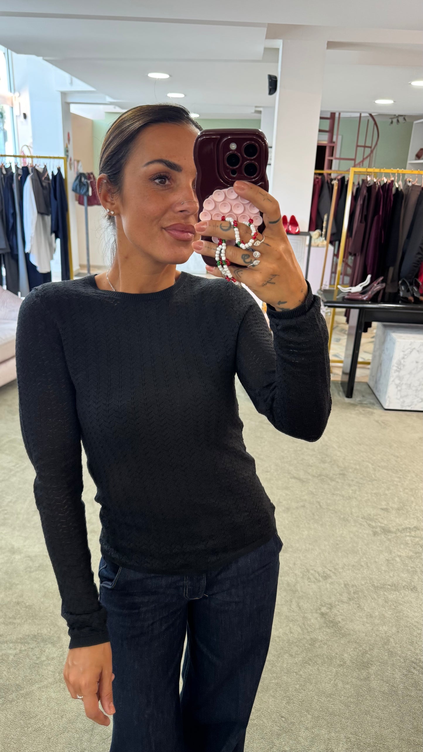 Maglia nera maniche lunghe lavorata sl