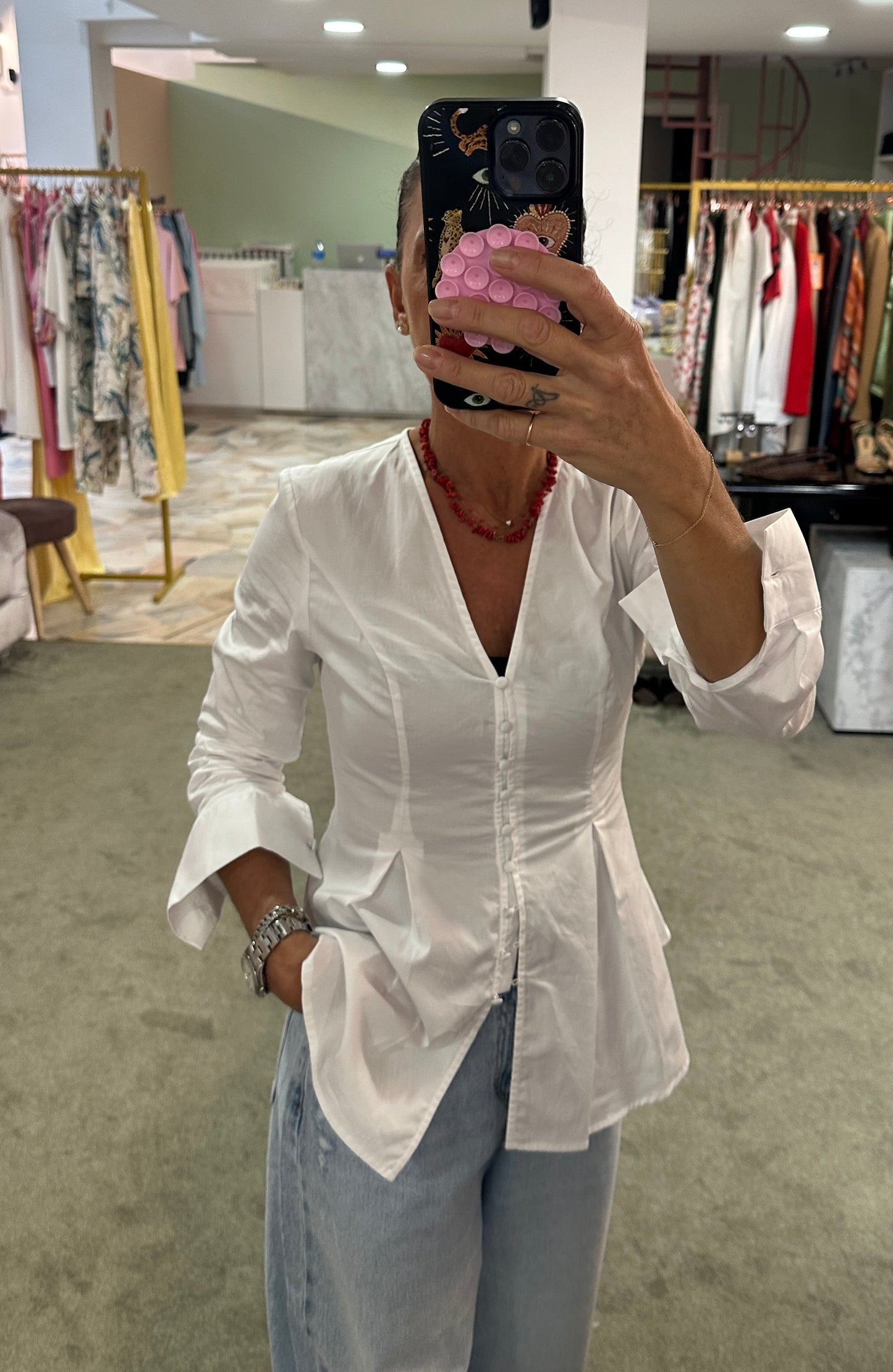 Camicia bianca scollo a v sciancrata sl
